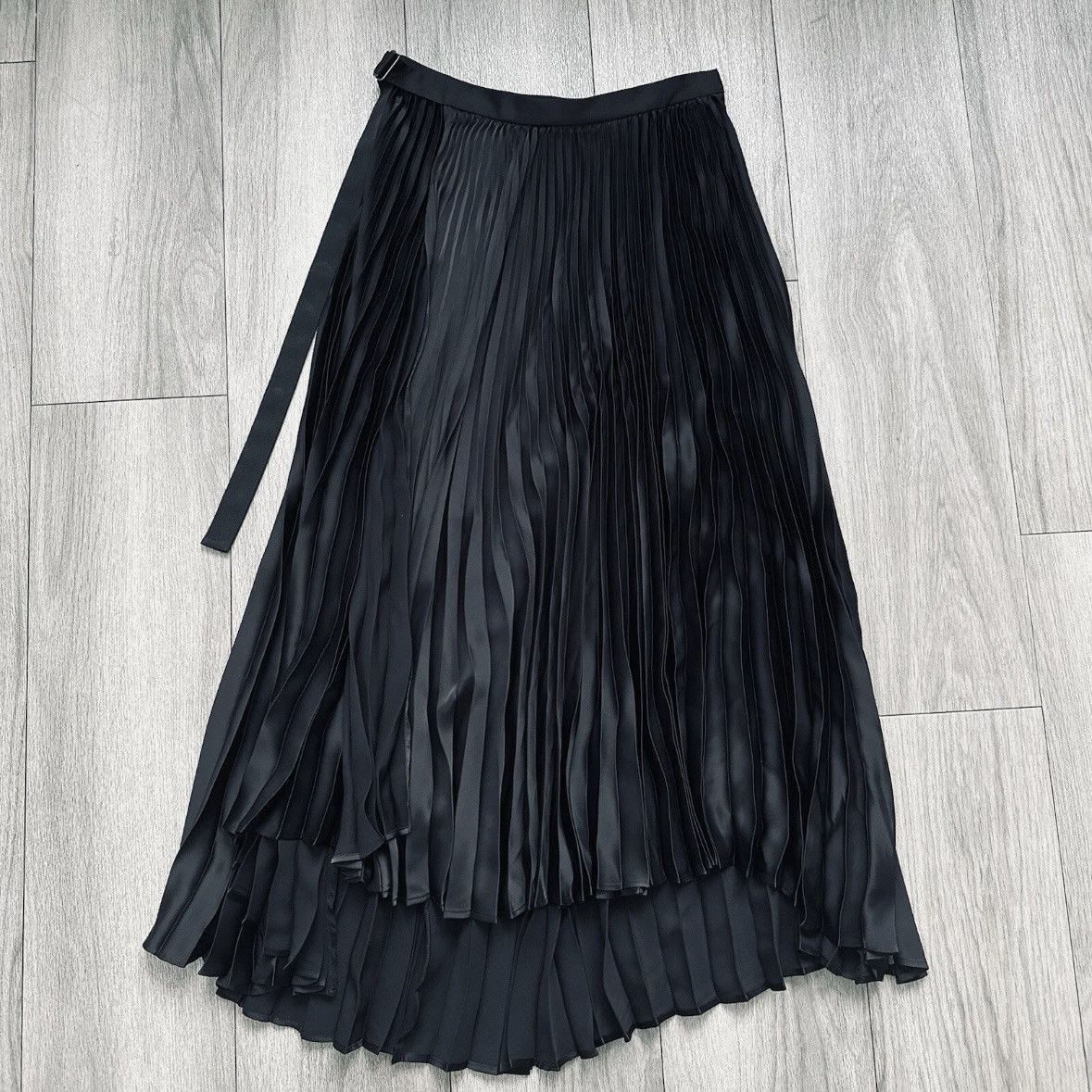 Jil Sander × Uniqlo Uniqlo +J Pleated Wrap Long Skirt NWOT Size 25" / US 0 / IT 36 - 10 Thumbnail