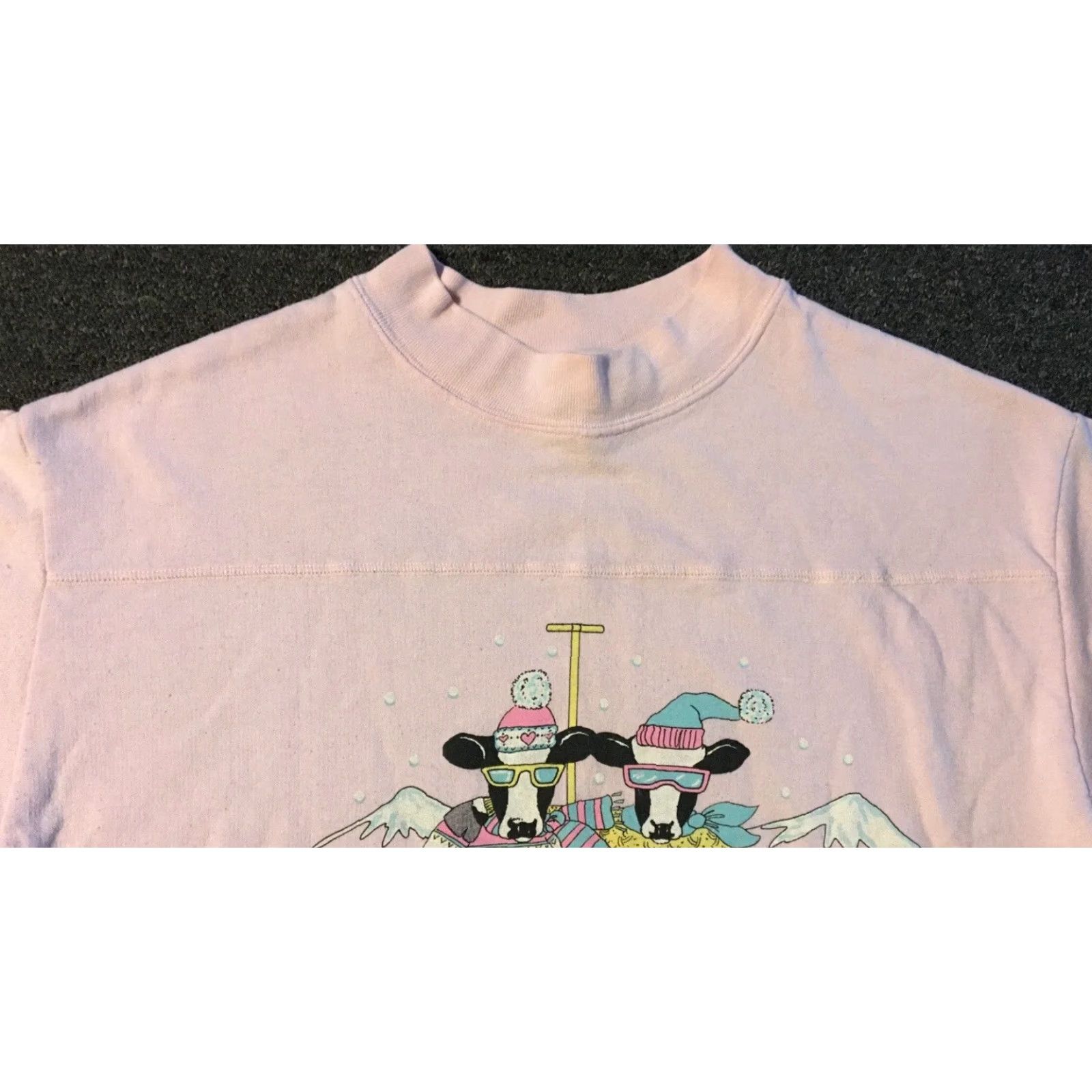Vintage Vtg 80s Ski Cows Faded Crop Sweatshirt M Boxy Cartoon Funny Animal Grunge 90s Size M / US 6-8 / IT 42-44 - 4 Thumbnail