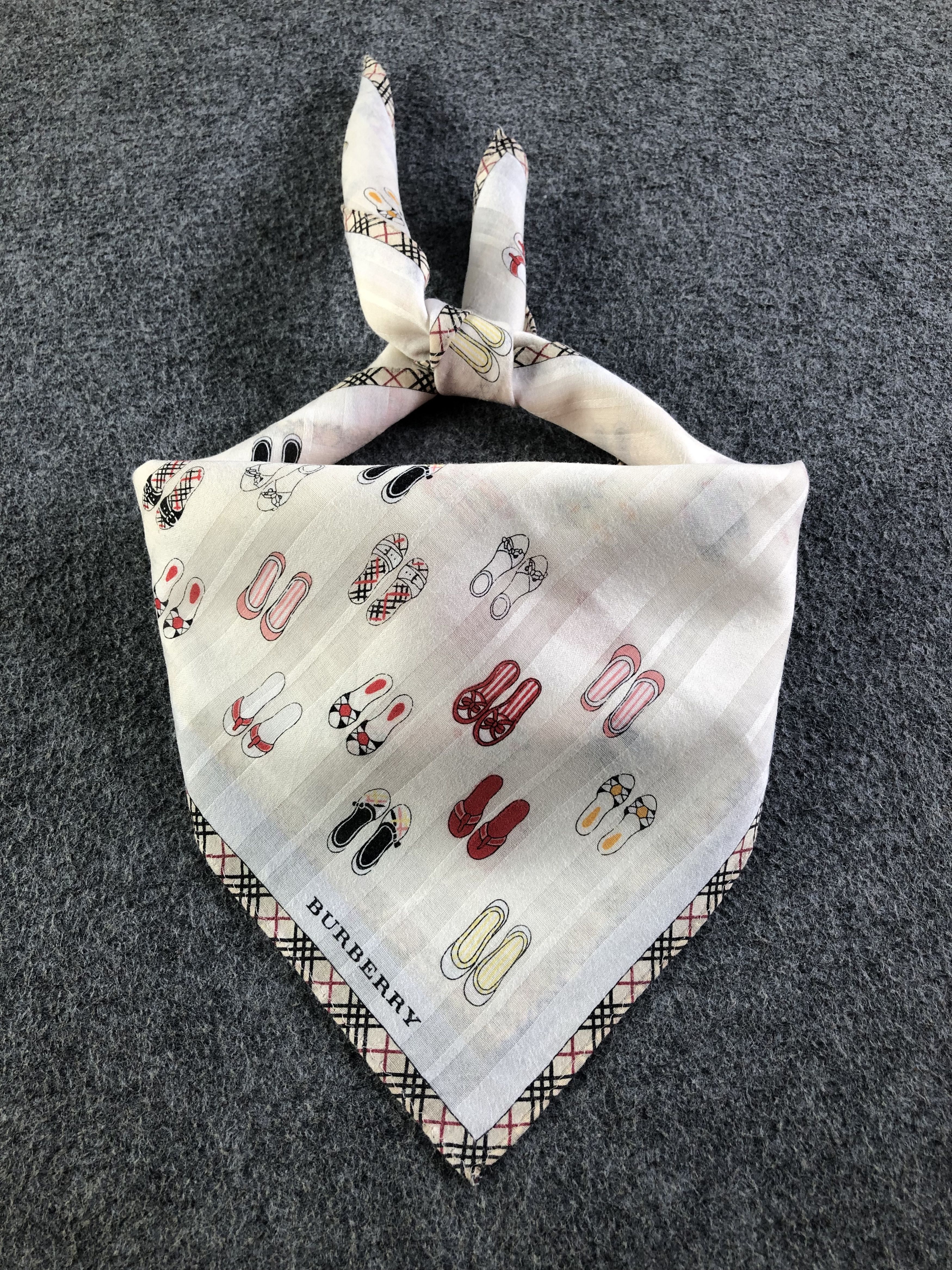 Burberry Burberry Handkerchief / Bandana / Neckerchief C415 Size ONE SIZE - 2 Thumbnail