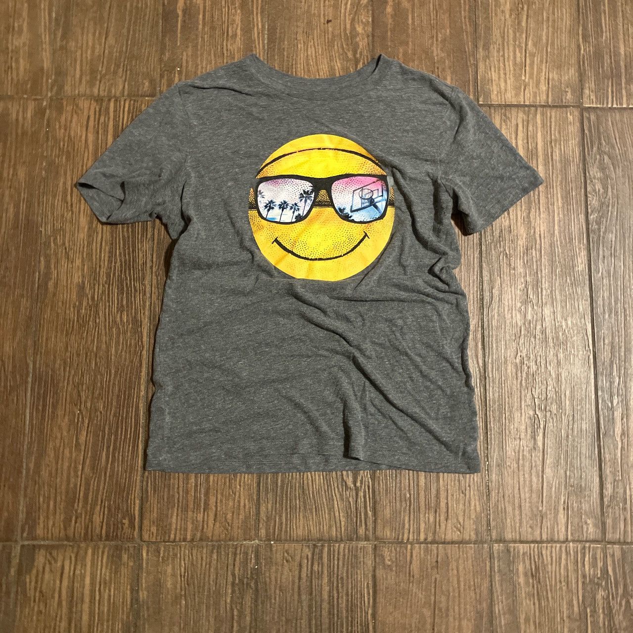 Vintage Smile T-Shirt Size US XL / EU 56 / 4 - 1 Thumbnail