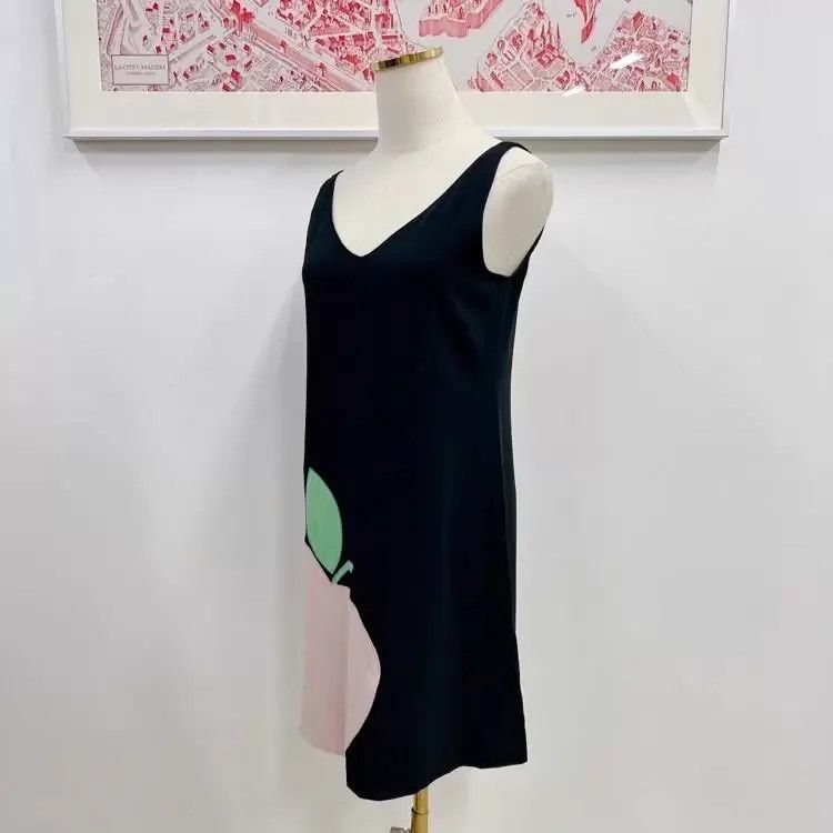 Moschino Moschino Black Apple Print 36 Women's Dress Size S / US 4 / IT 40 - 4 Thumbnail