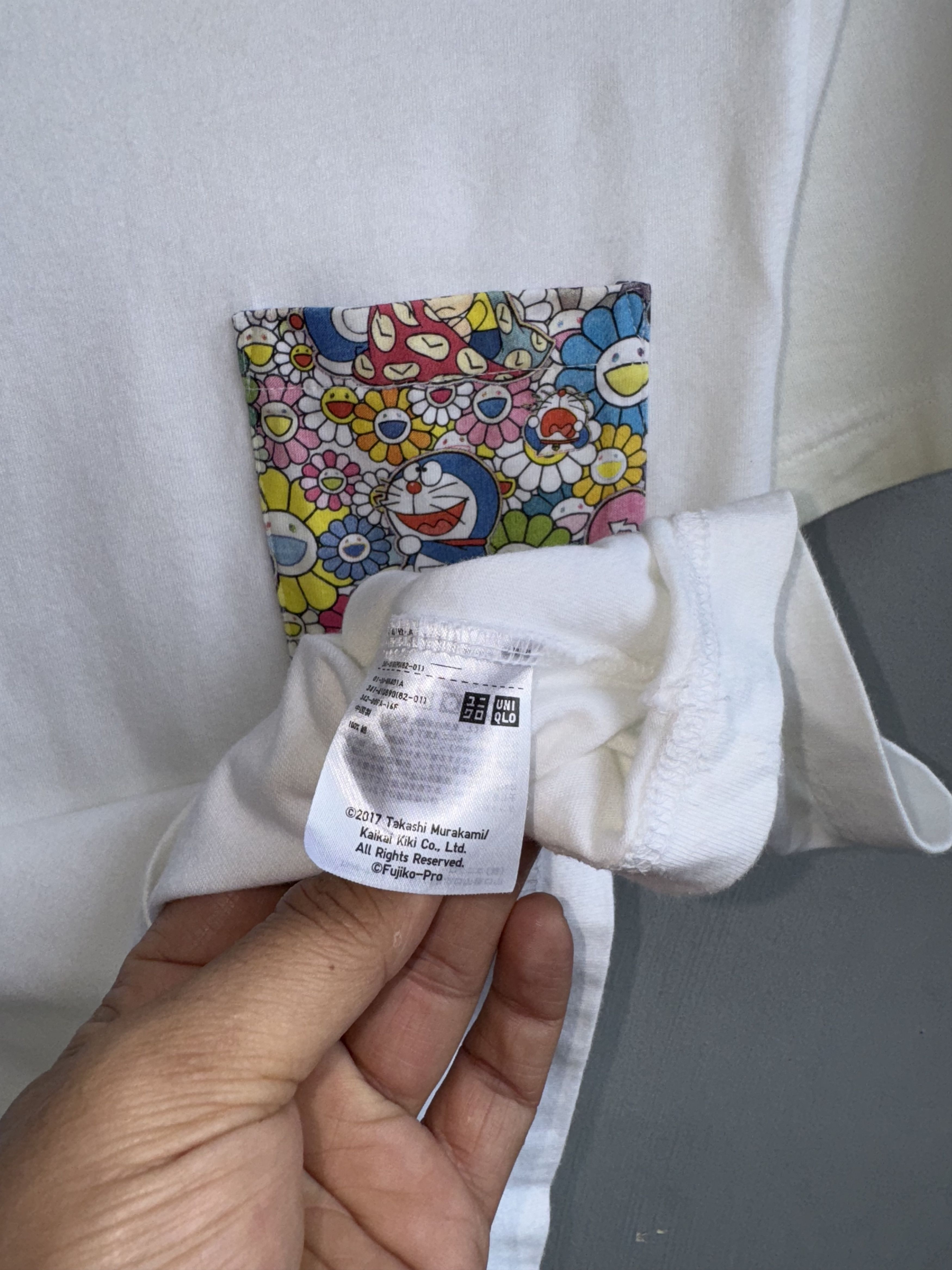 Takashi Murakami × Uniqlo Takashi Murakami Single Pocket Uniqlo Shirt Size US S / EU 44-46 / 1 - 4 Thumbnail
