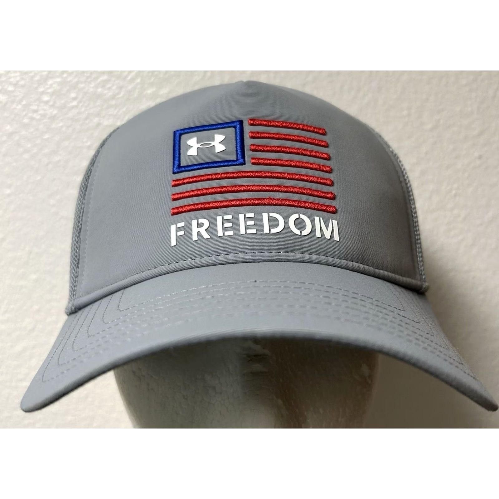 Under Armour Under Armour UA Freedom Hat Cap Men Snapback Gray USA Flag Pattern Adjustable One Size Size ONE SIZE - 2 Thumbnail
