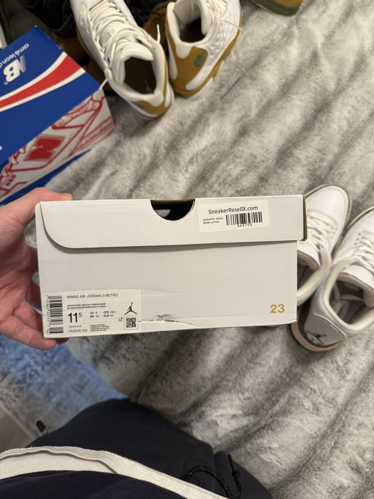 Jordan Brand Air Jordan 3 Retro ‘Neapolitan’ Size US 10 / EU 43 - 7 Thumbnail