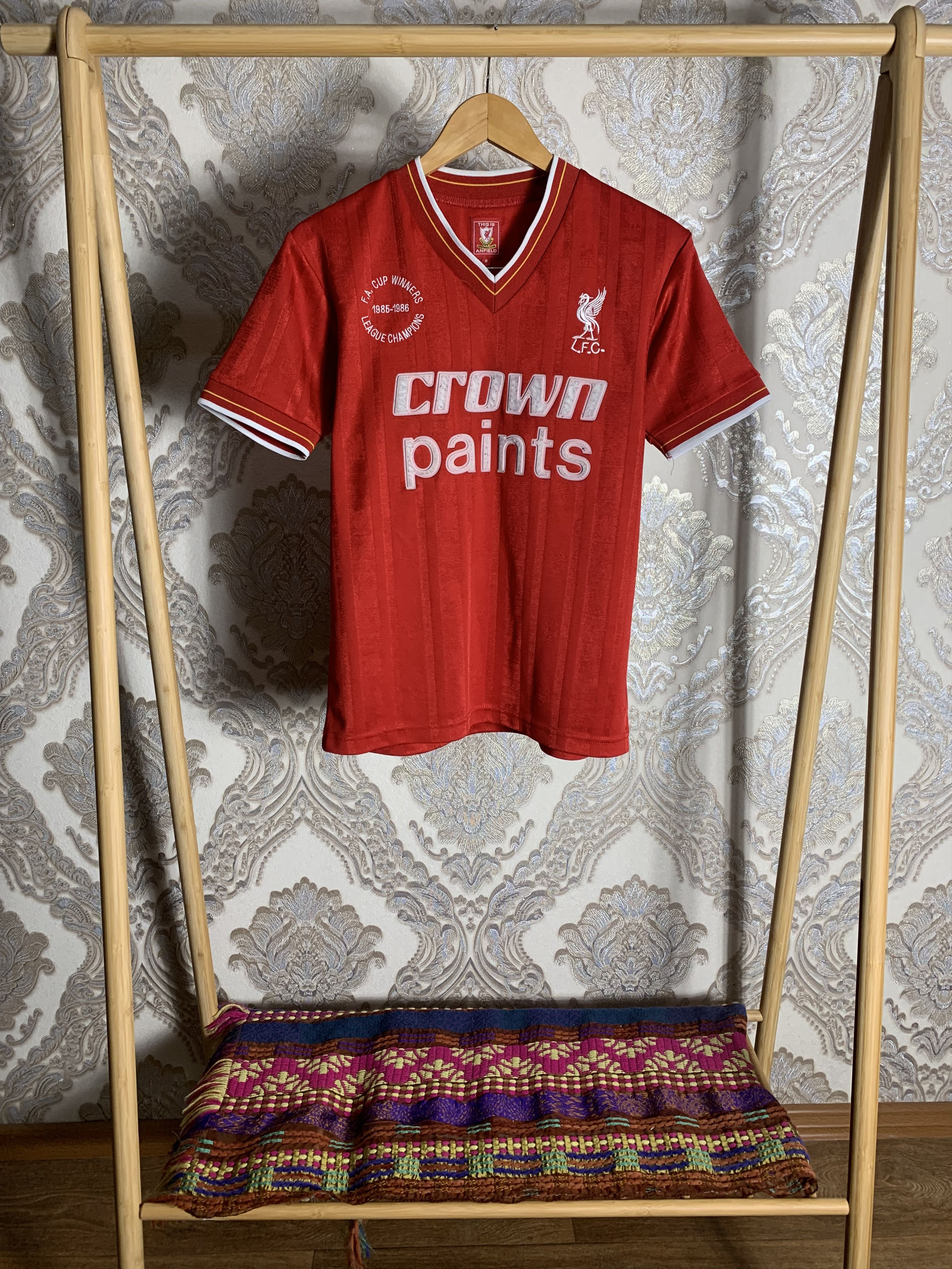 Vintage VERY RARE FC LIVERPOOL ENGLAND RETRO SOCCER JERSEY BLOKE 90s Size US S / EU 44-46 / 1 - 1 Thumbnail
