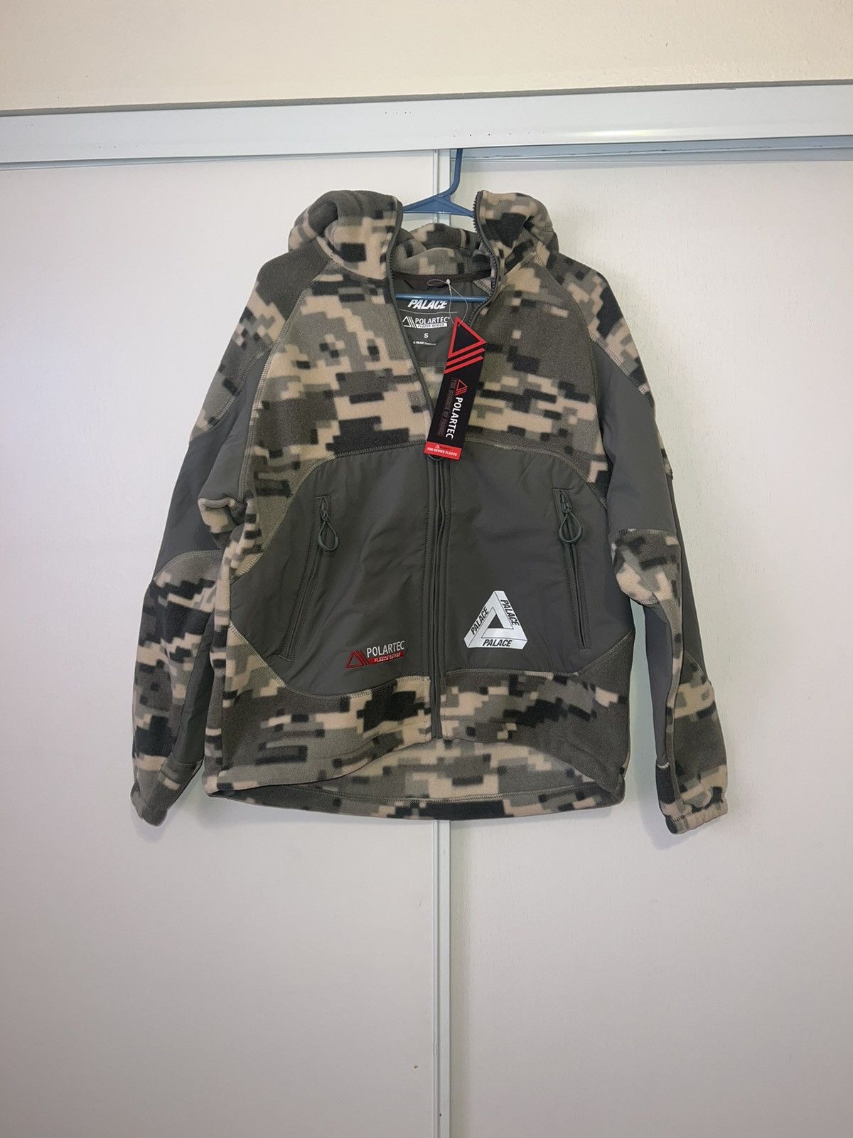 Palace Palace Polartec 200 Jacket Digi Camo Size US S / EU 44-46 / 1 - 1 Thumbnail