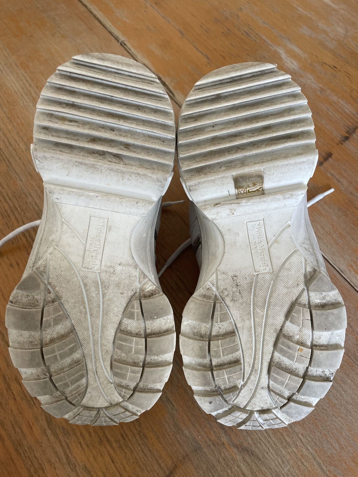 Maison Margiela Retro Fit Leather Sneakers Size US 7 / IT 37 - 6 Thumbnail