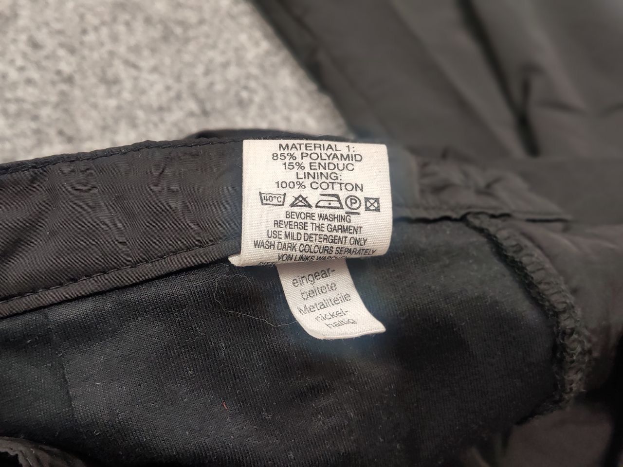MCM Vintage MCM Sports Nylon Black wide casual Zip Trouser pants Size 38" / US 16 / IT 52 - 18 Thumbnail