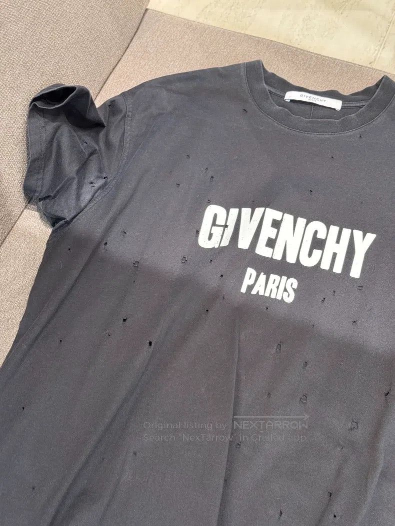 Givenchy Givenchy Big Logo Ripped T-Shirt Size US S / EU 44-46 / 1 - 2 Thumbnail