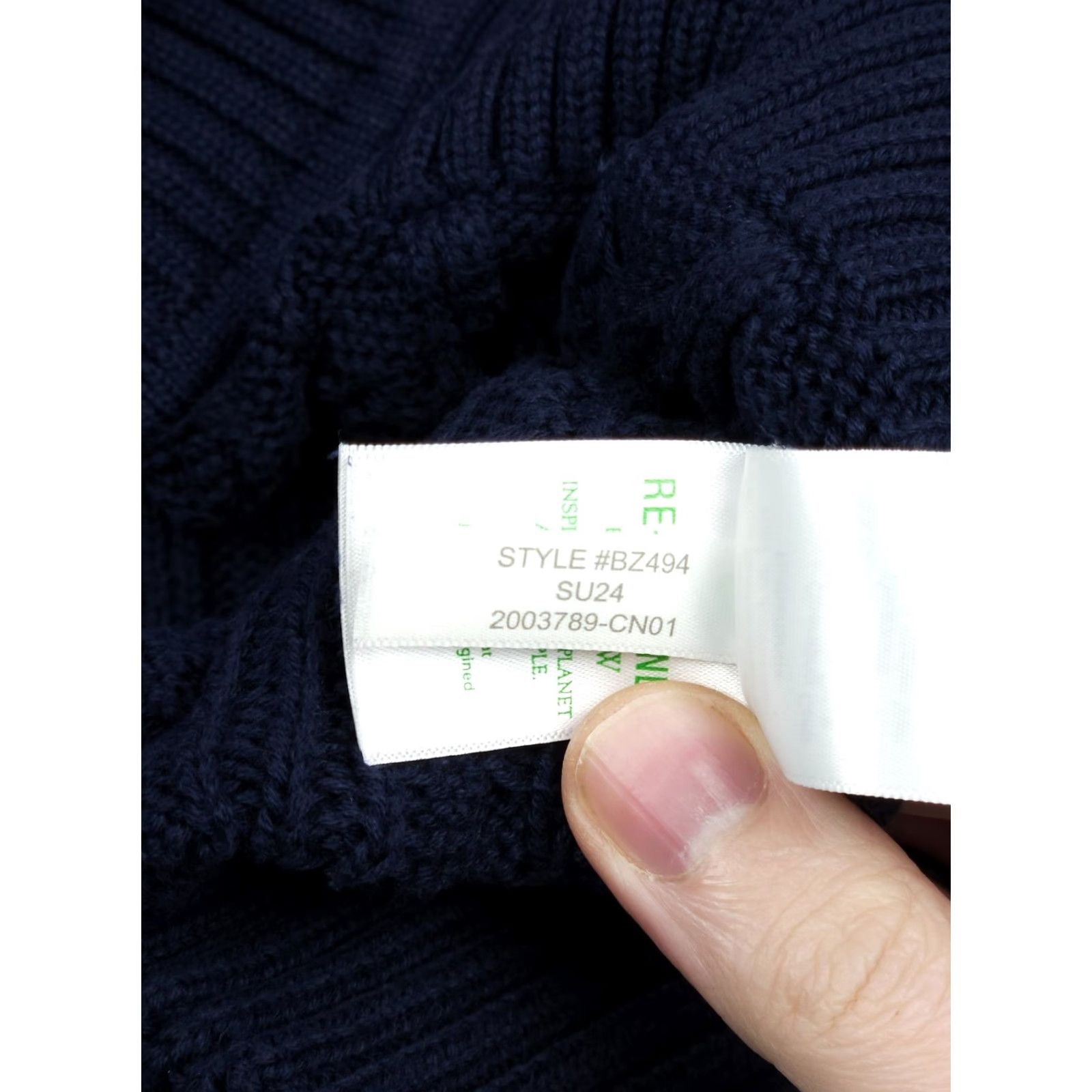 J.Crew J.CREW Cable Knit Cardigan Women's Small Blue Fisherman Knit Button Pockets Size S / US 4 / IT 40 - 7 Thumbnail