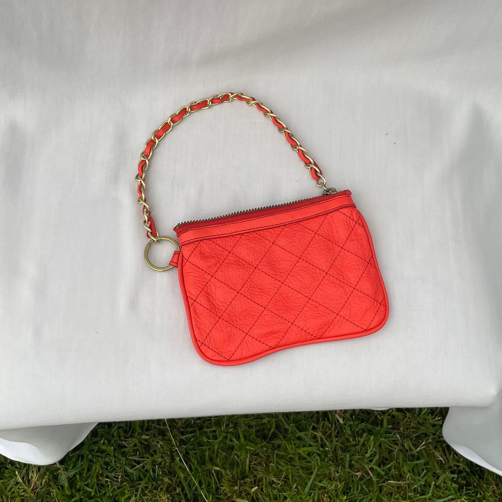 Betsey Johnson Betsey Johnson Quilted Wristlet Size ONE SIZE - 3 Thumbnail