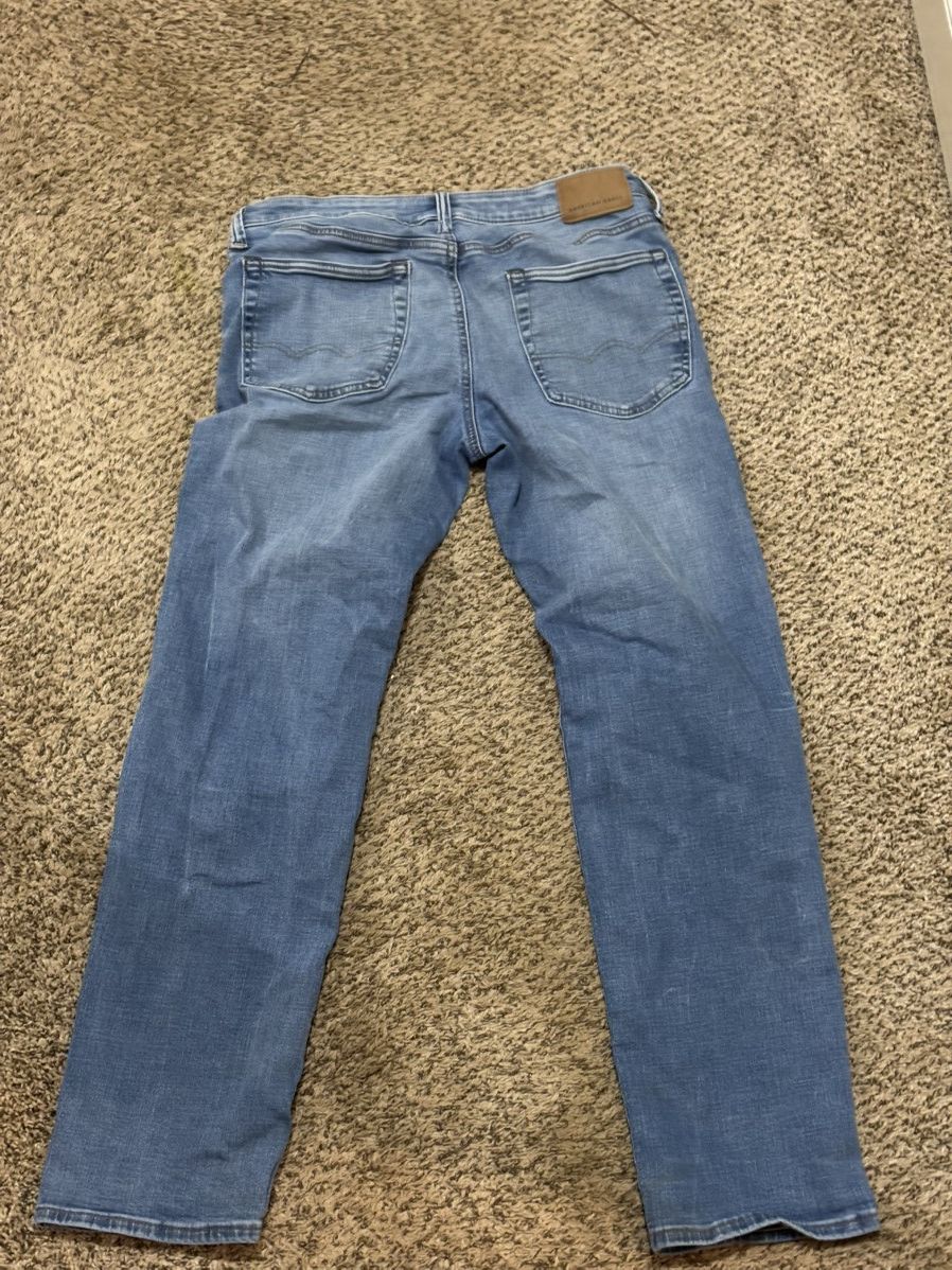 American Eagle Outfitters American Eagle Original Straight Jeans, Light Blue Size US 32 / EU 48 - 2 Thumbnail