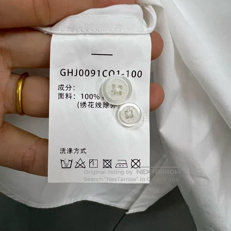 Givenchy Givenchy Size40 White pocket embroidered shirt Size US M / EU 48-50 / 2 - 3 Thumbnail