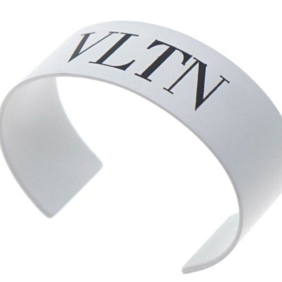 Valentino Valentino Garavani Logo-print enamel cuff Size ONE SIZE - 1 Thumbnail