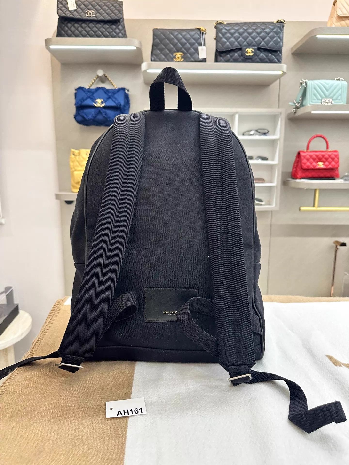 Yves Saint Laurent YSL Graffiti Backpack 30x14x42 Like New AH161 Size ONE SIZE - 2 Thumbnail
