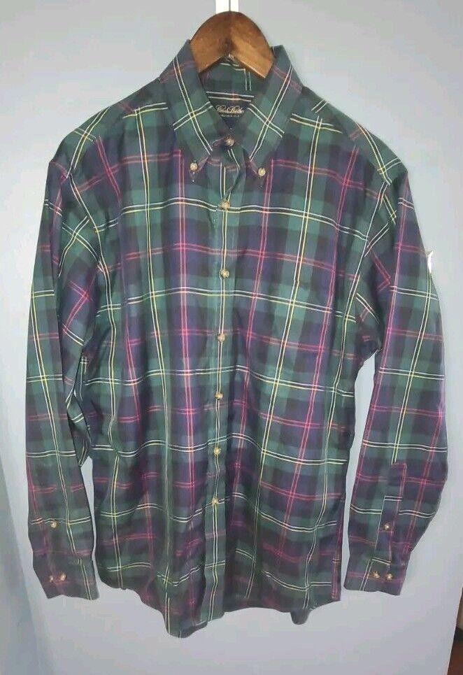 Brooks Brothers Brooks Brothers Men's Dress Shirt Size Medium Green Check Size 38R - 1 Thumbnail