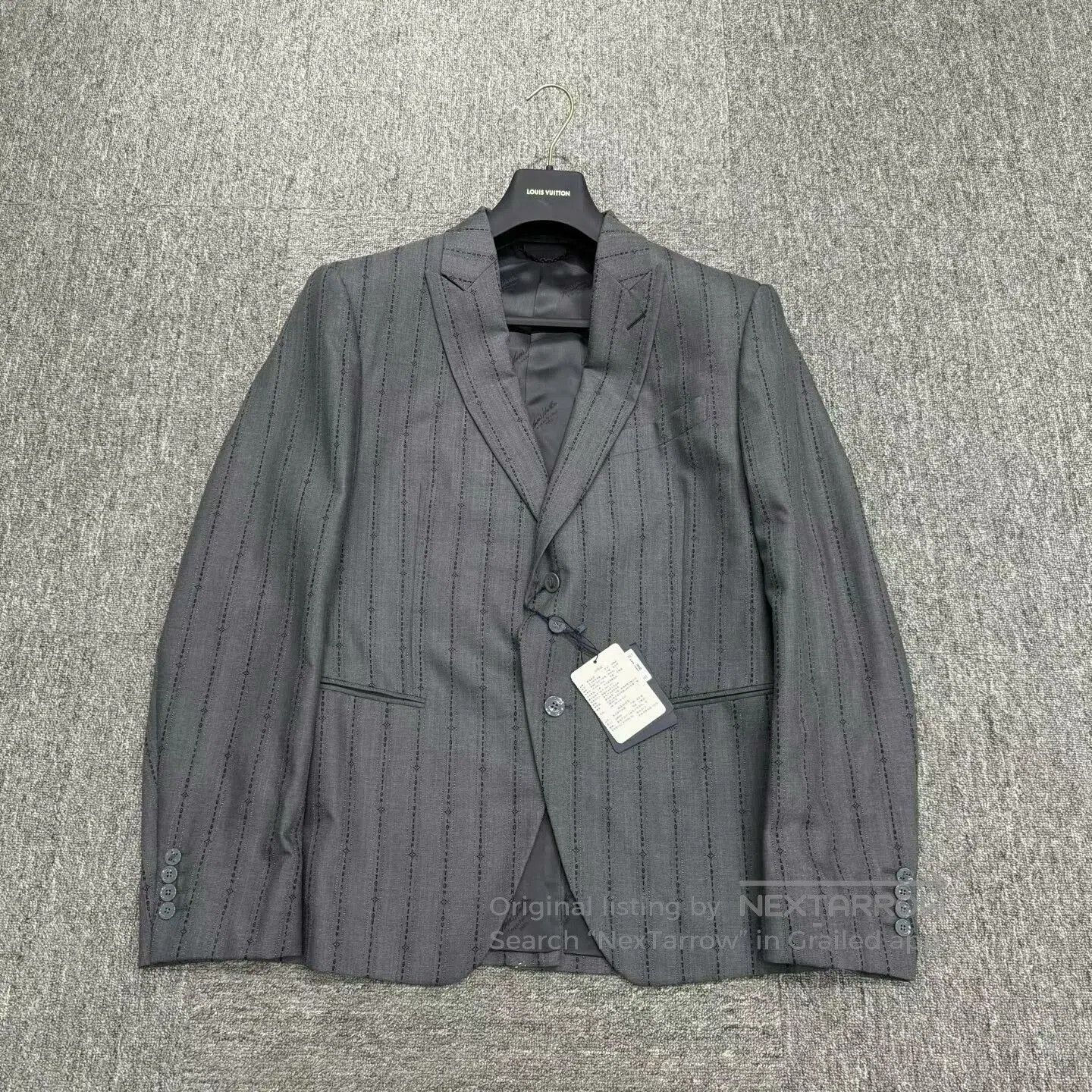 Louis Vuitton louis vuitton striped wool suit jacket. Size US XXL / EU 58 / 5 - 1 Thumbnail