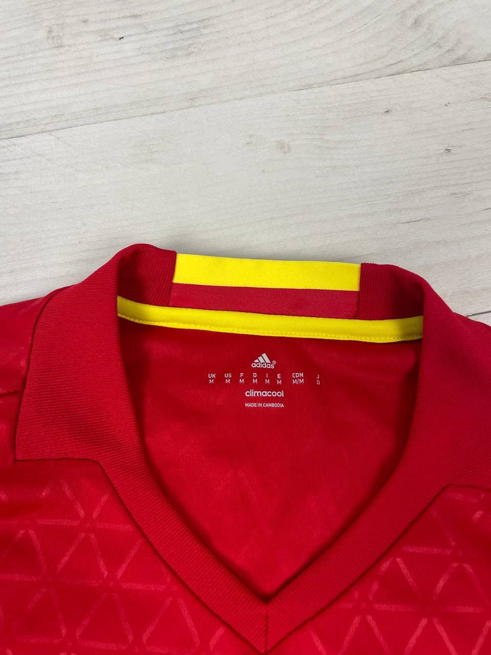 Adidas Adidas Spain 2016 2017 Home Shirt Long Sleeve Jersey Size US M / EU 48-50 / 2 - 8 Thumbnail