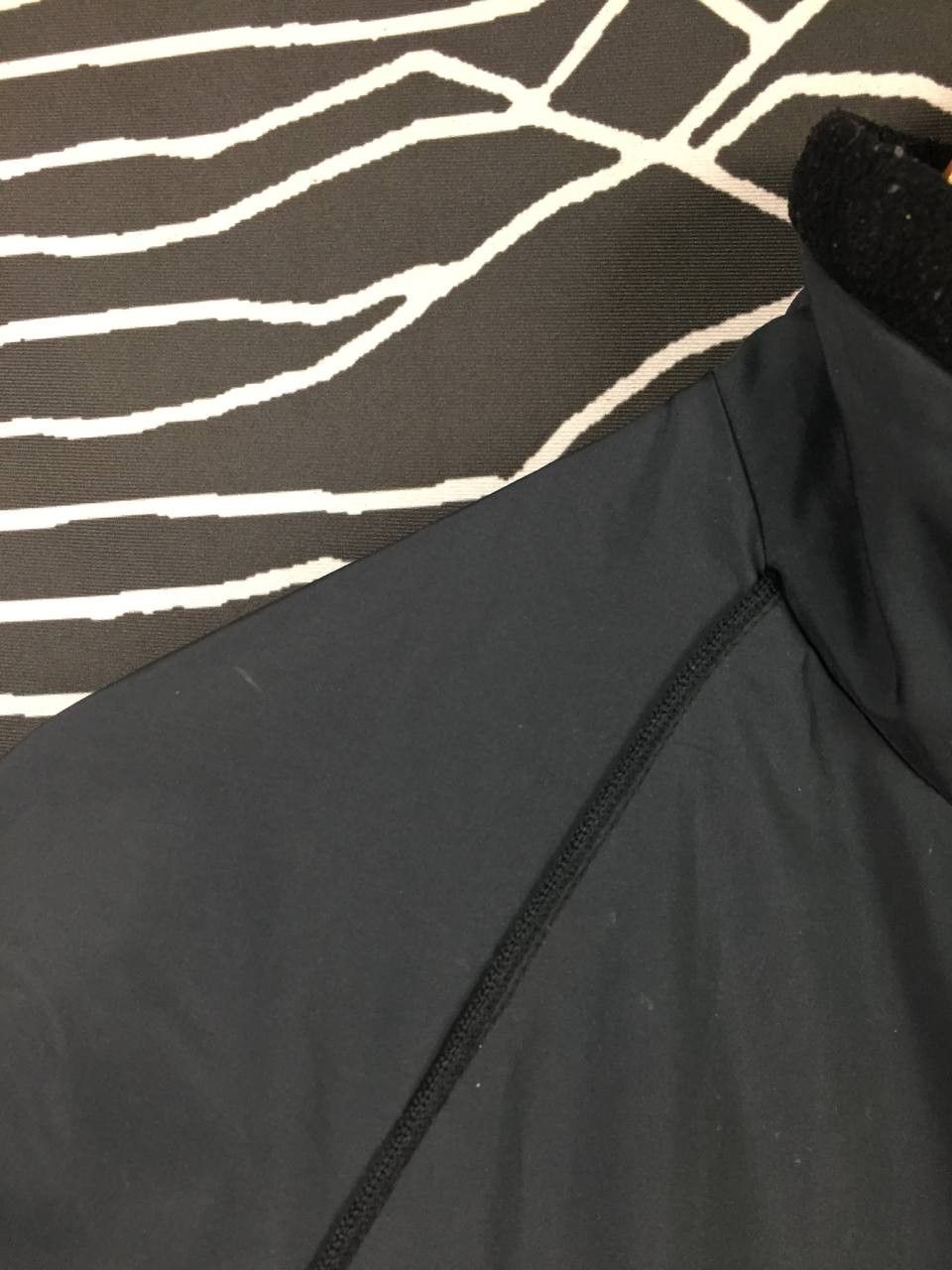 Uniqlo UNIQLO Black Windbreaker Full Zip Jacket Size M Size US M / EU 48-50 / 2 - 5 Thumbnail