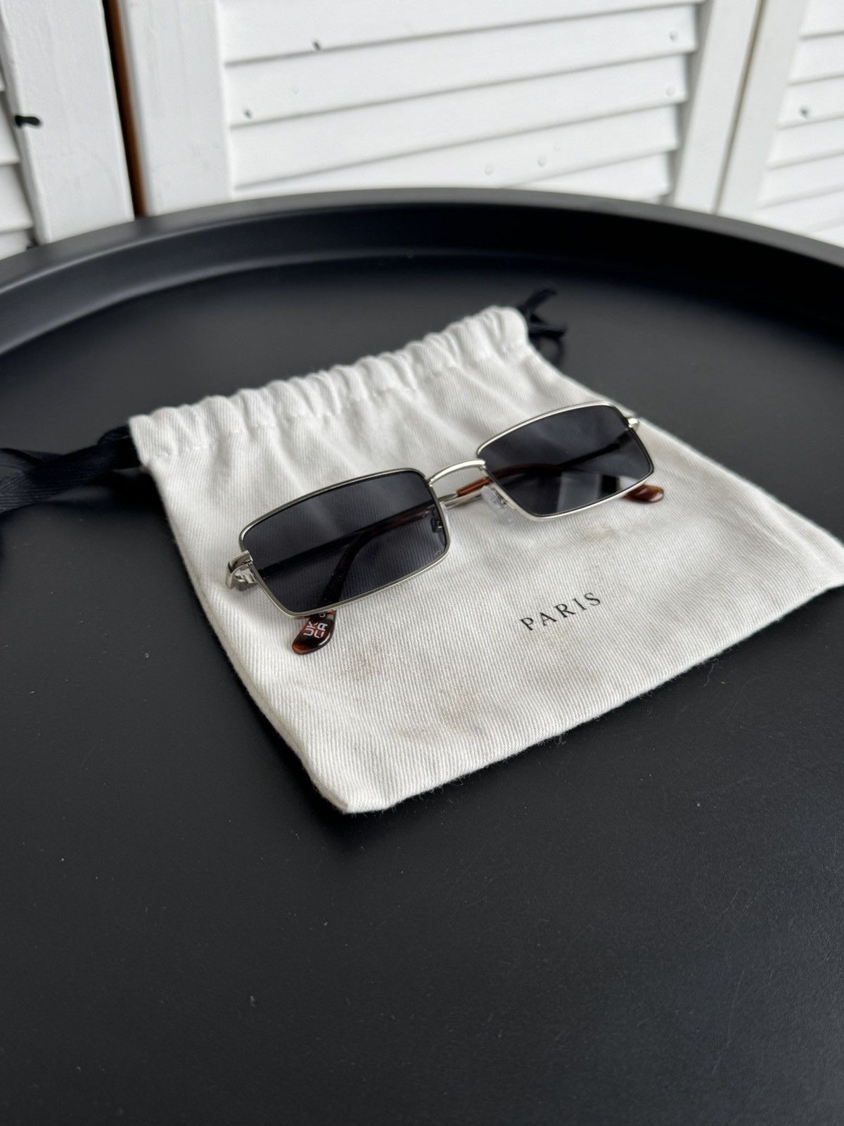 Vintage Vintage Y2K Rectangular Narrow Metal Sunglasses Silver Frame Size ONE SIZE - 5 Thumbnail