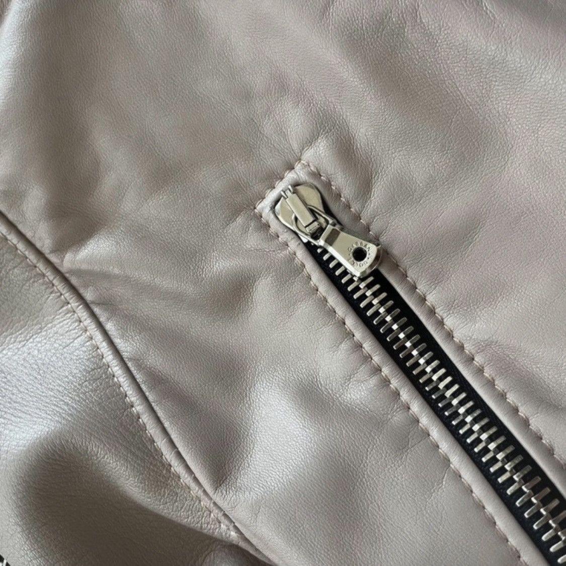 Dolce & Gabbana Dolce&Gabbana S/S 2003 'Sex & Love' Bondage Buckle Lambskin Size M / US 6-8 / IT 42-44 - 8 Thumbnail