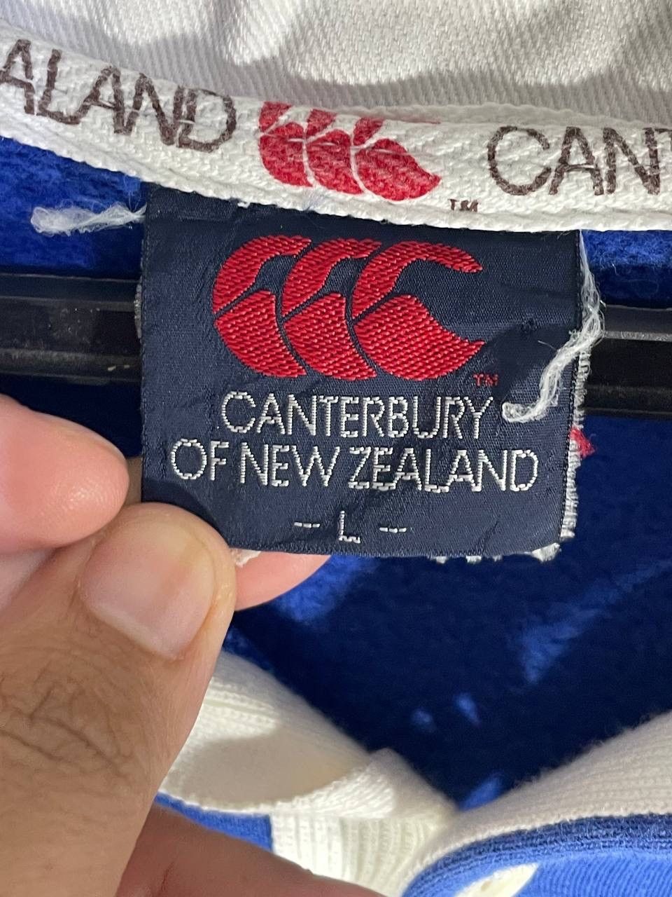 Canterbury of New Zealand Vintage canterbury rugby shirt size L Size US L / EU 52-54 / 3 - 4 Thumbnail