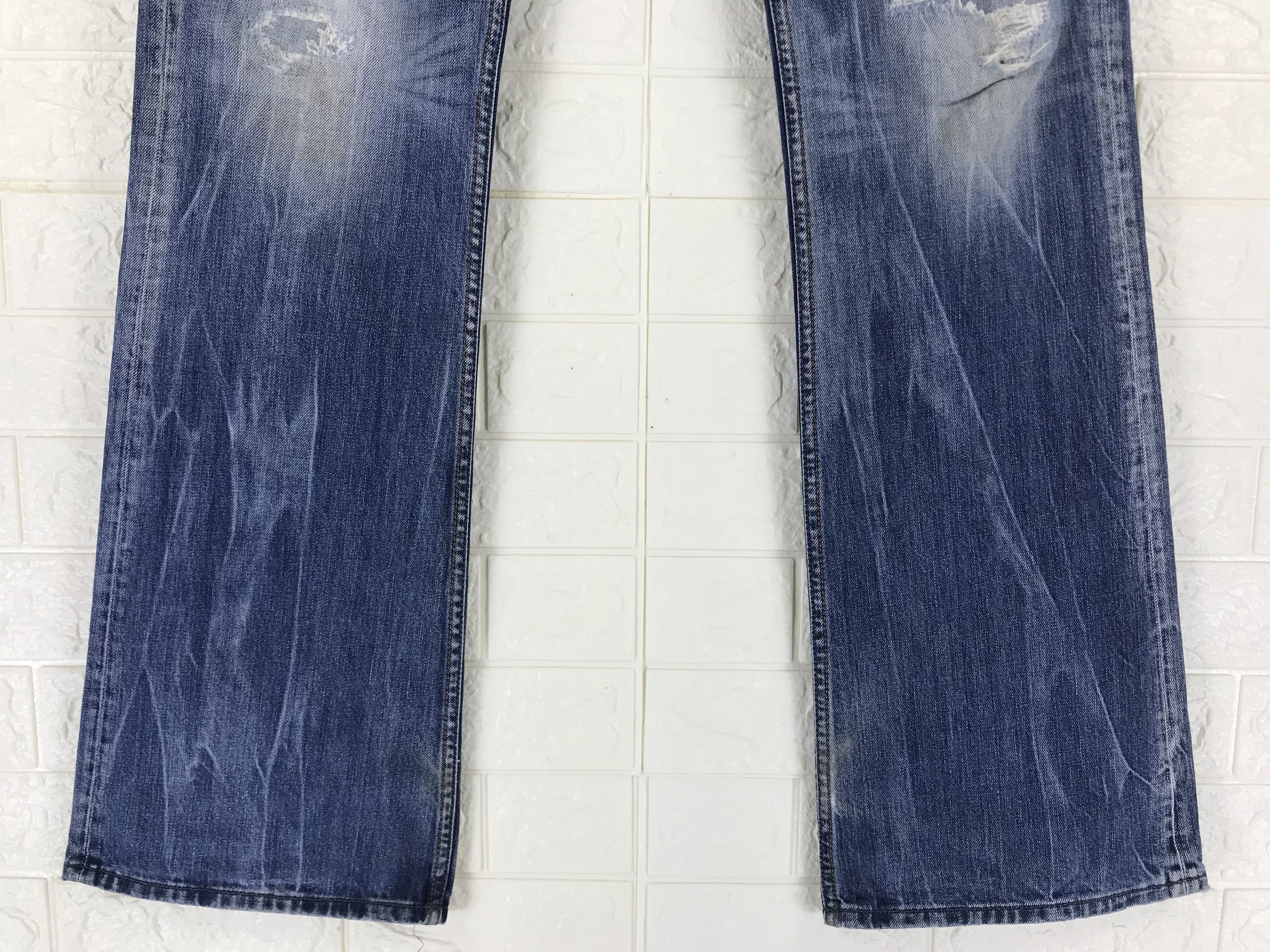 Diesel Vintage Diesel Distressed Flare Jeans Size US 33 - 4 Thumbnail