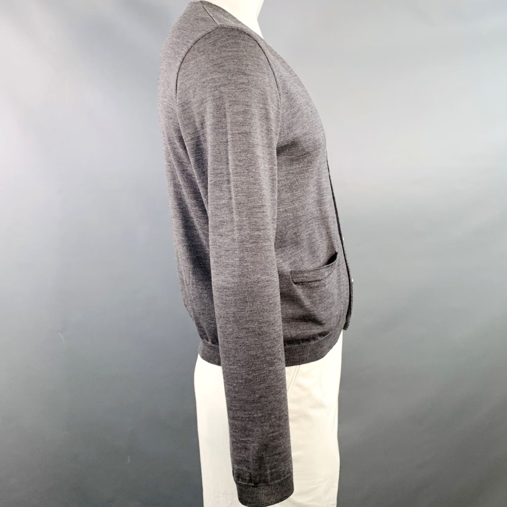 Miu Miu MIU MIU Cardigan Size L Grey Wool Button Down Two Pockets Size US L / EU 52-54 / 3 - 3 Thumbnail