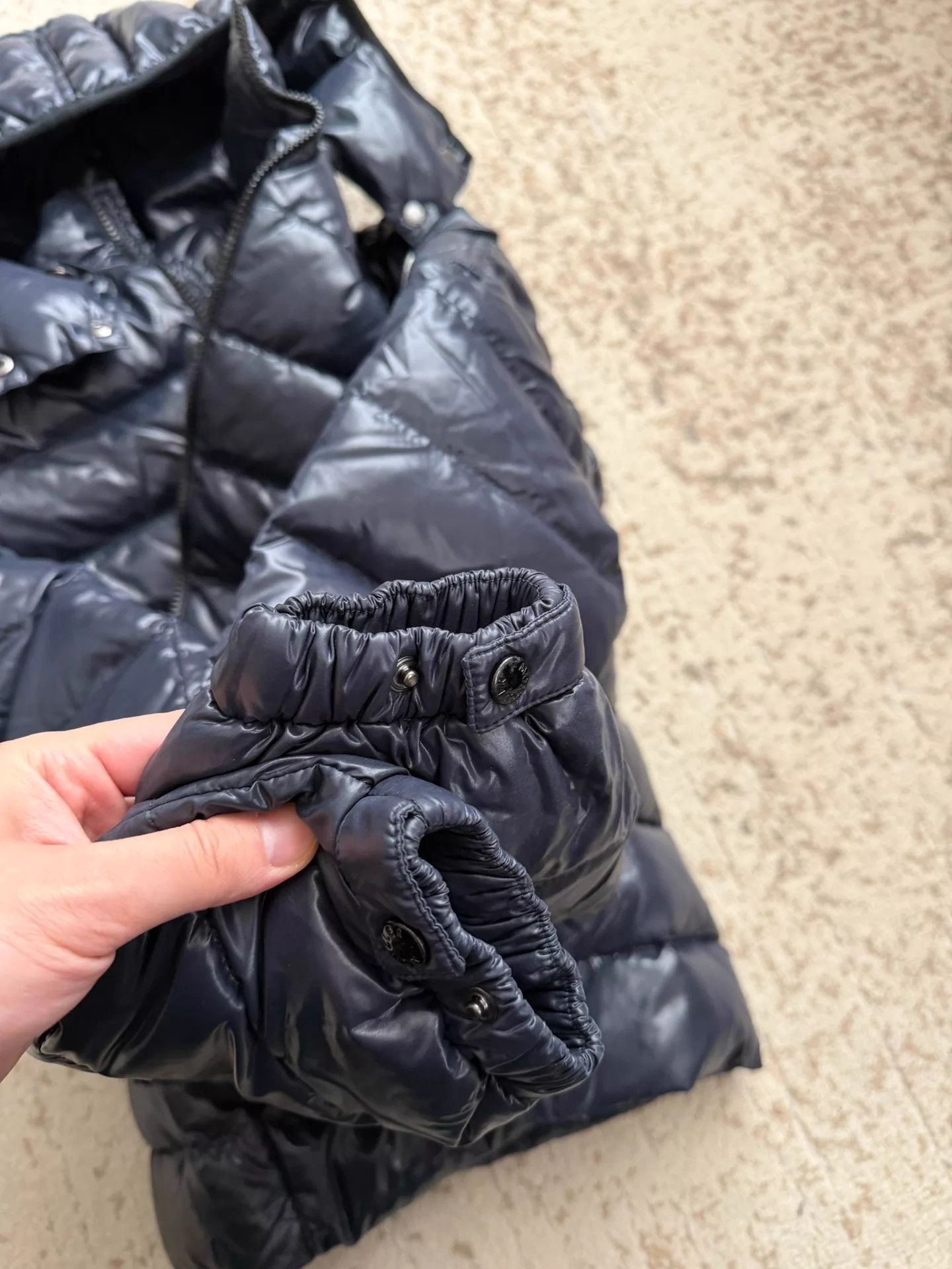 Moncler Moncler baby navy blue puffer jacket size 14Y Size XS / US 0-2 / IT 36-38 - 8 Thumbnail