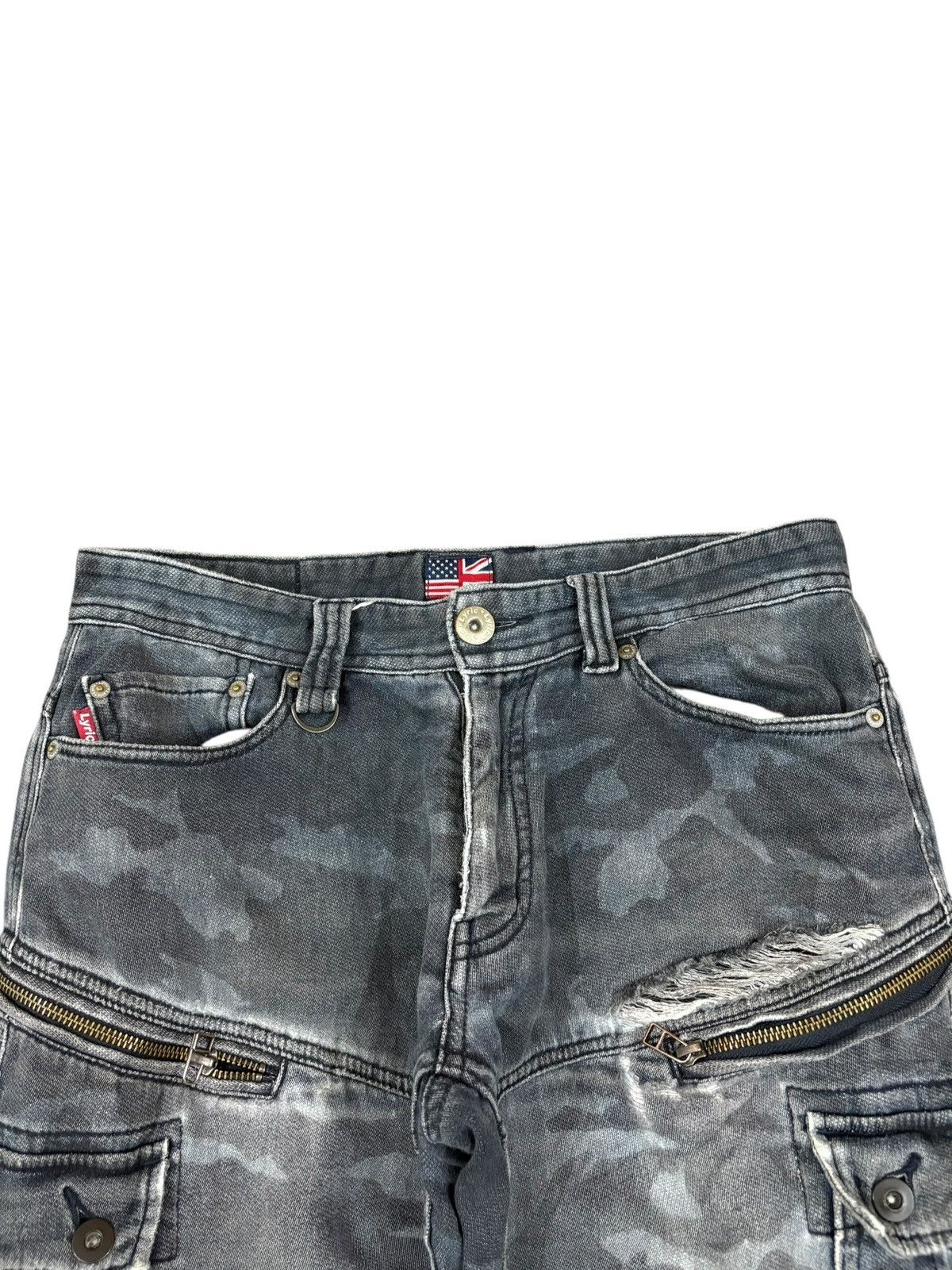 Japanese Brand Vintage Japanese Camo Style Distressed Tactical Cargo Jeans Size US 31 - 4 Thumbnail