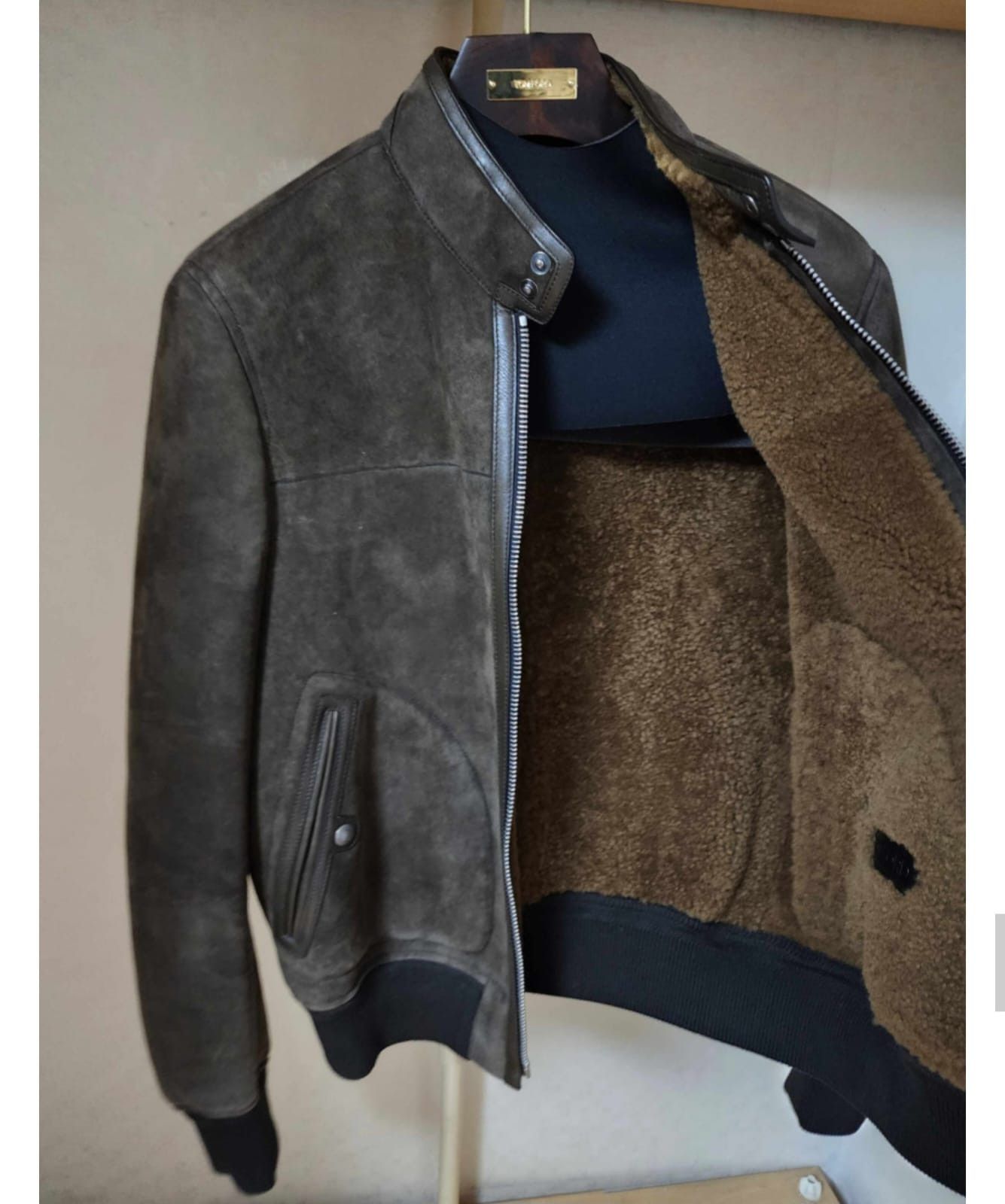 Tom Ford o1sm1stk0824 Suede Mustang Jacket in Dark Brown Size US M / EU 48-50 / 2 - 3 Thumbnail