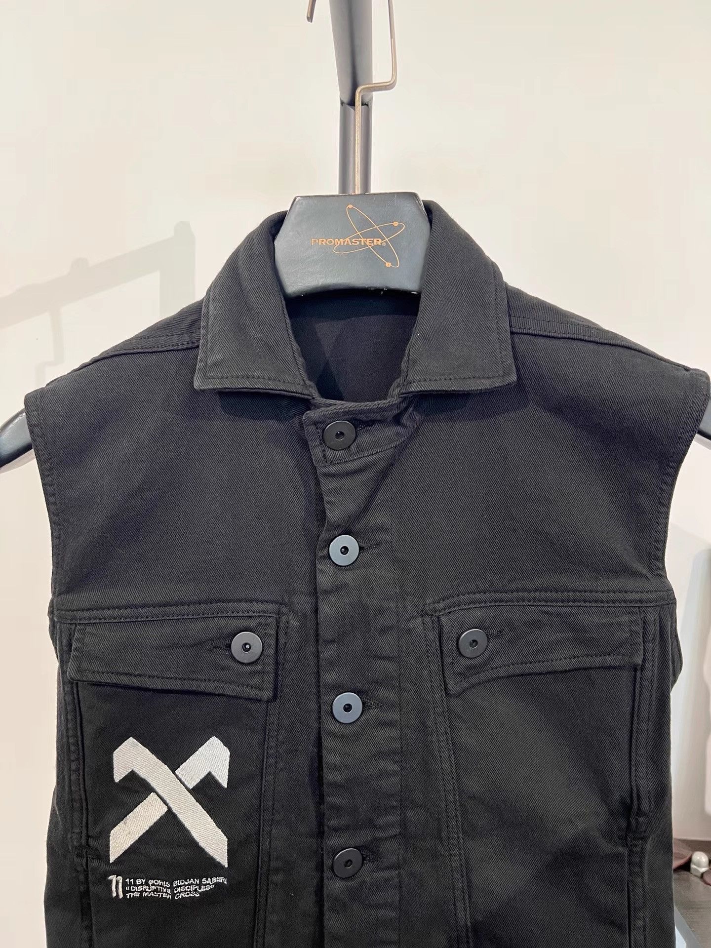 11 By Boris Bidjan Saberi 11by BBS V3 Printed Jean Vest K35 Size US S / EU 44-46 / 1 - 3 Thumbnail