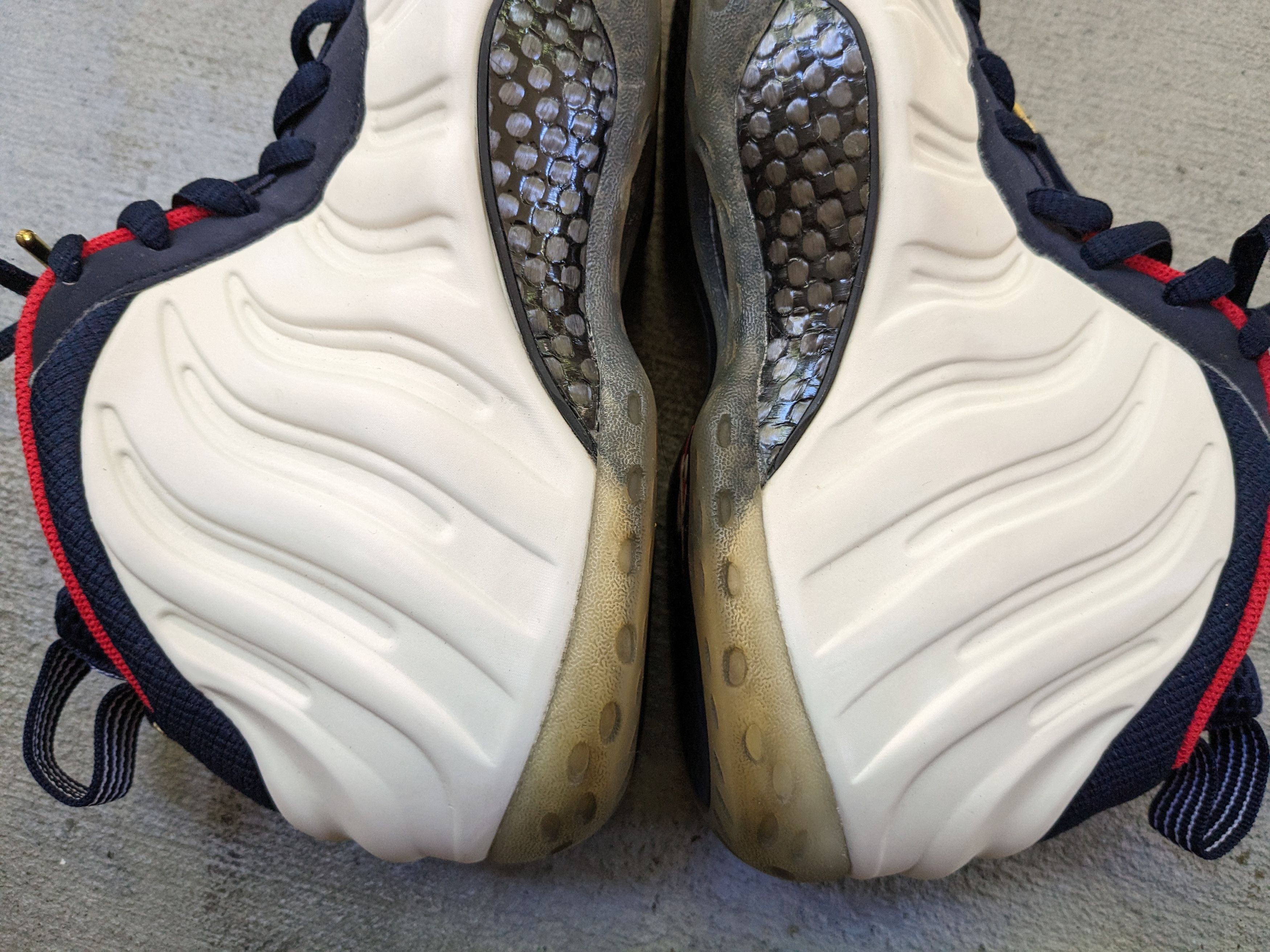 Nike Air Foamposite One Olympic PRM 2016 8.5 575420-400 Size US 8.5 / EU 41-42 - 6 Thumbnail