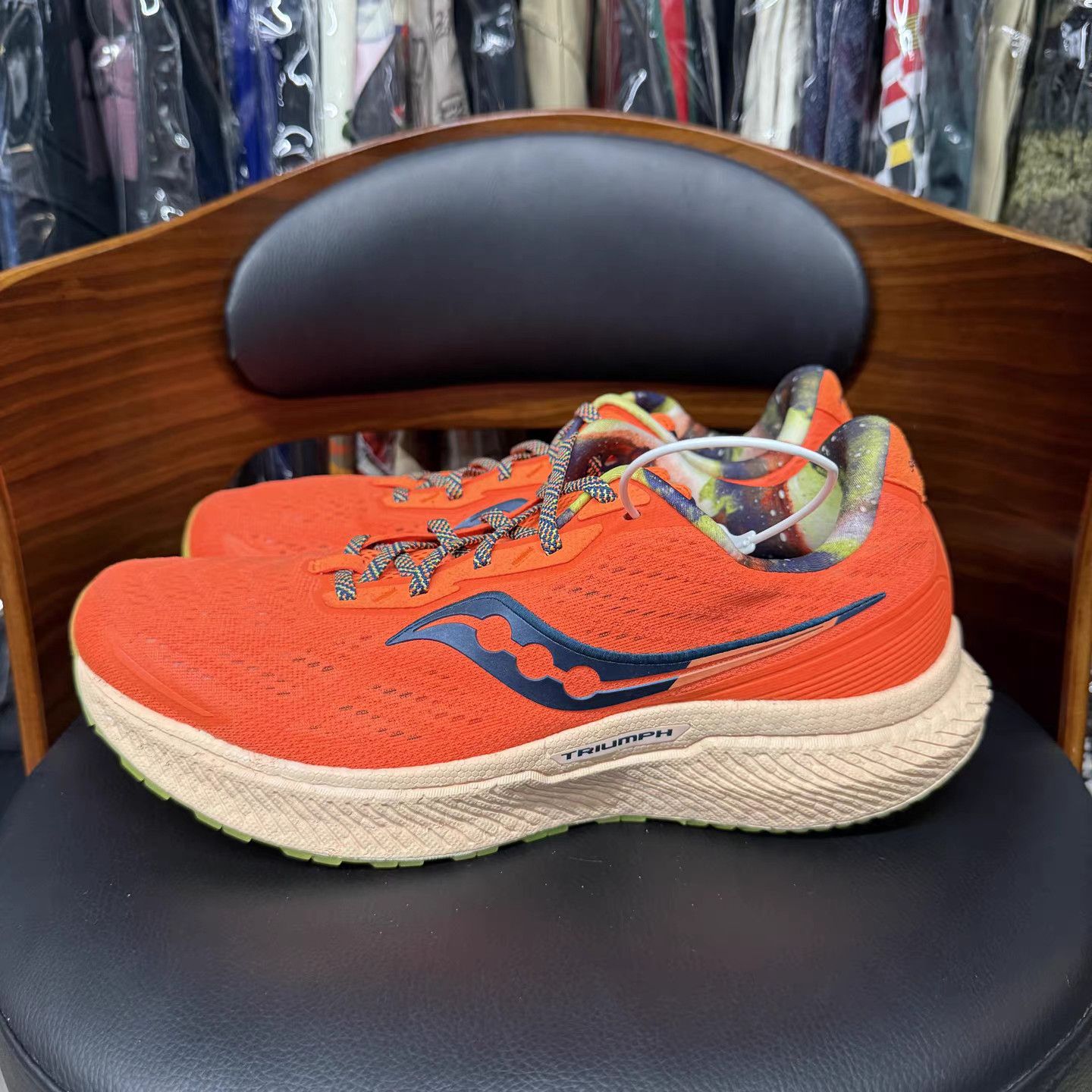 Saucony Saucony Triumph 19 Campfire Orange Running Shoes K15 Size US 12.5 / EU 45-46 - 6 Thumbnail
