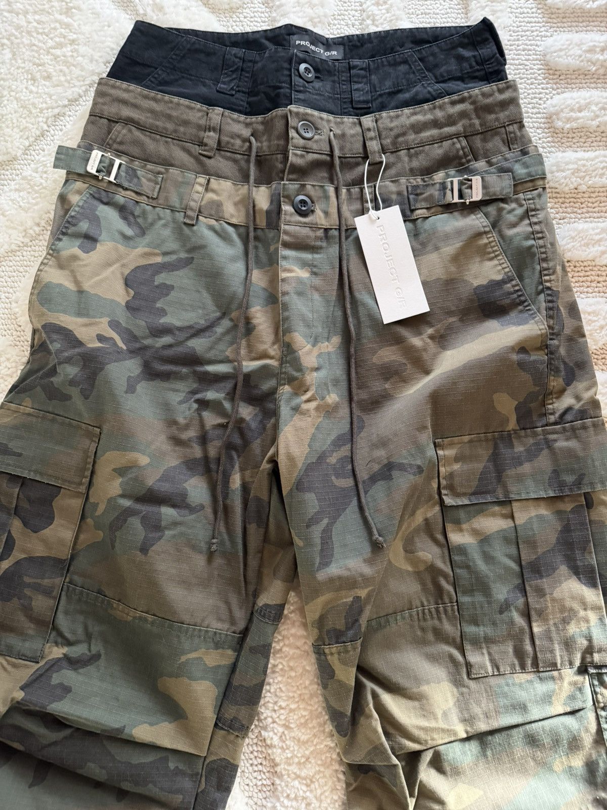 PROJECT G/R PROJECT G/R 3 LAYERD CARGO CAMO PANTS Size US 33 - 6 Thumbnail
