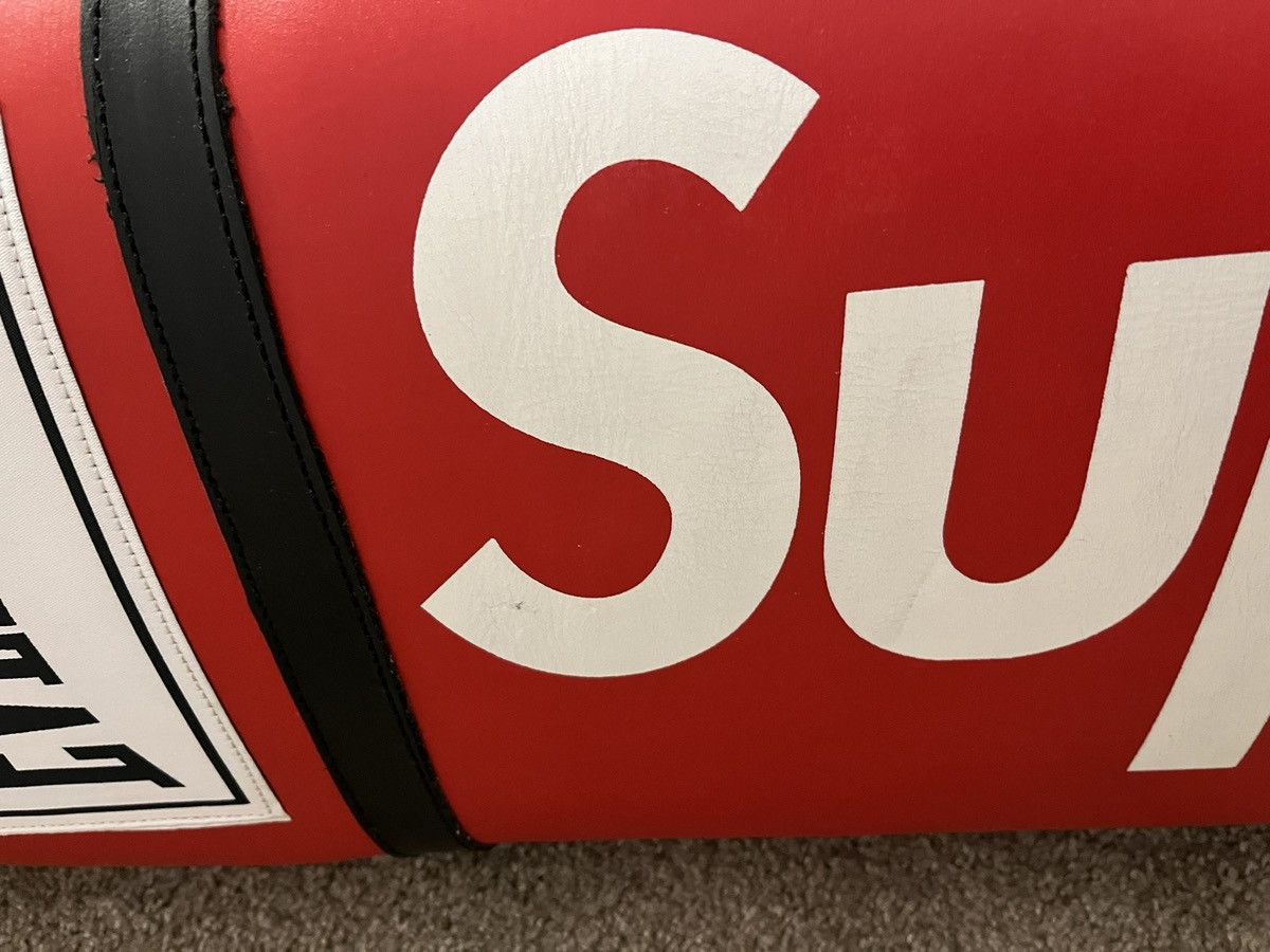 Everlast × Supreme Heavy Bag 70lbs. Size ONE SIZE - 11 Thumbnail