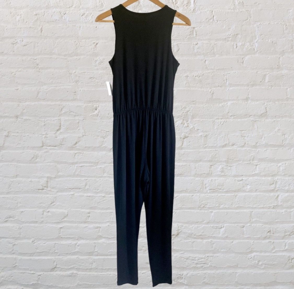 Other CHARLOTTE RUSSE PLUNGING SHOE TIE FRONT SLEEVELESS JUMPSUIT Size 26" / US 2 / IT 38 - 8 Thumbnail