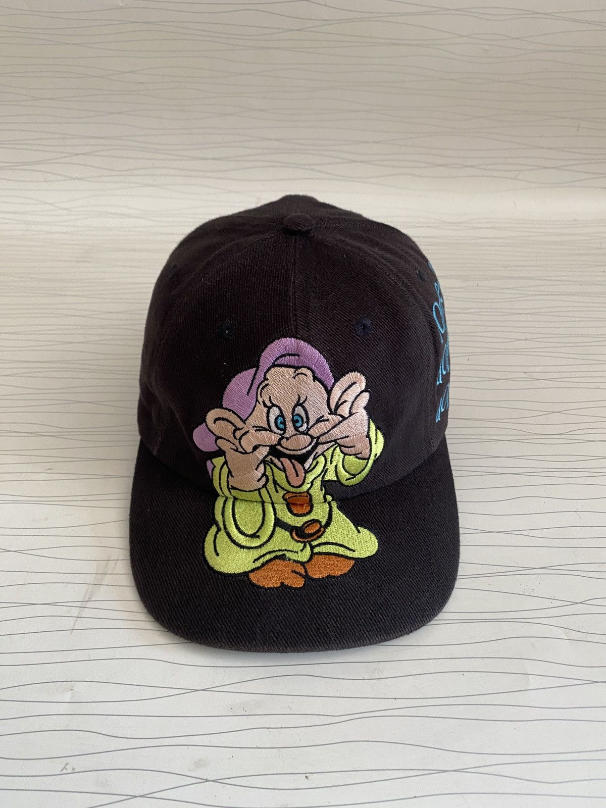 Disney Vintage Disney Dopey Hat Cap Snapback Black Snow White 90s Size ONE SIZE - 3 Thumbnail
