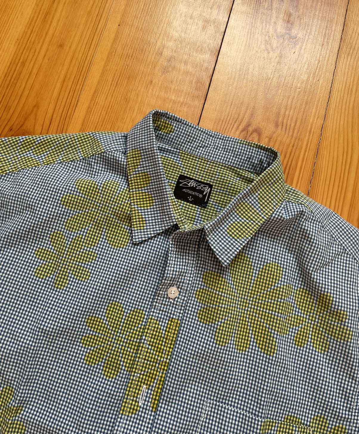 Stussy Stussy Vintage Floral Pattern Shirt Button Up Size L Size US L / EU 52-54 / 3 - 4 Thumbnail