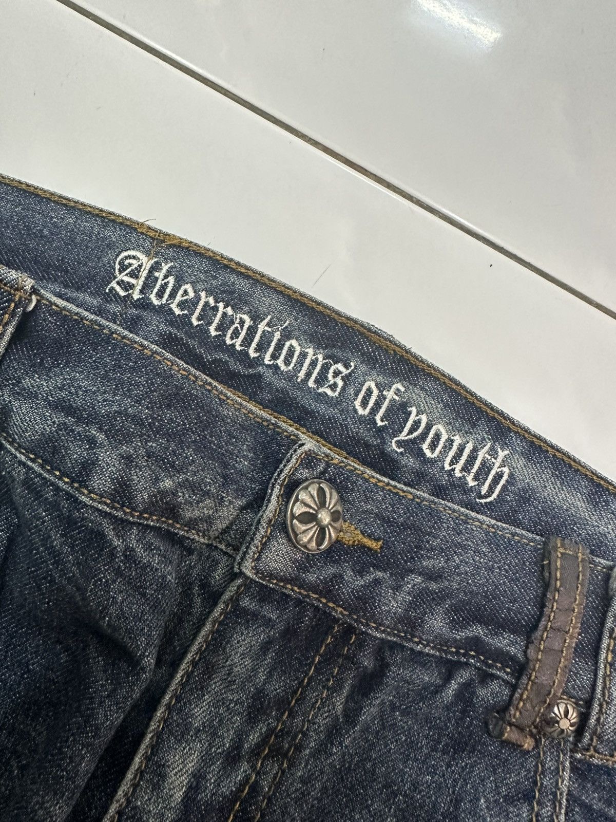 Other ABERRATIONS OF YOUTH Cross Denim Size US 34 / EU 50 - 20 Thumbnail