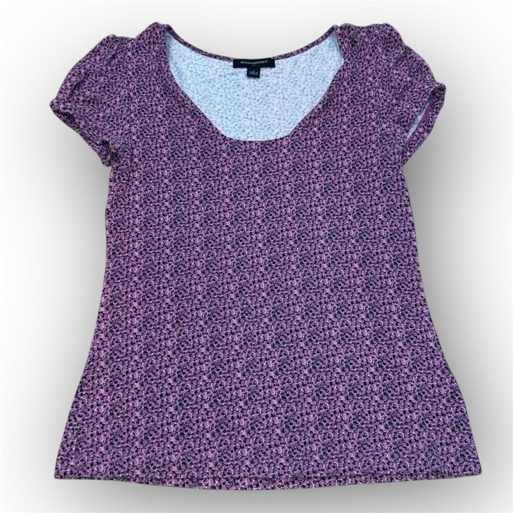 Banana Republic Banana Republic Purple Patterned Short Sleeve T-Shirt, Scoop neck Women’s Small Size S / US 4 / IT 40 - 1 Thumbnail