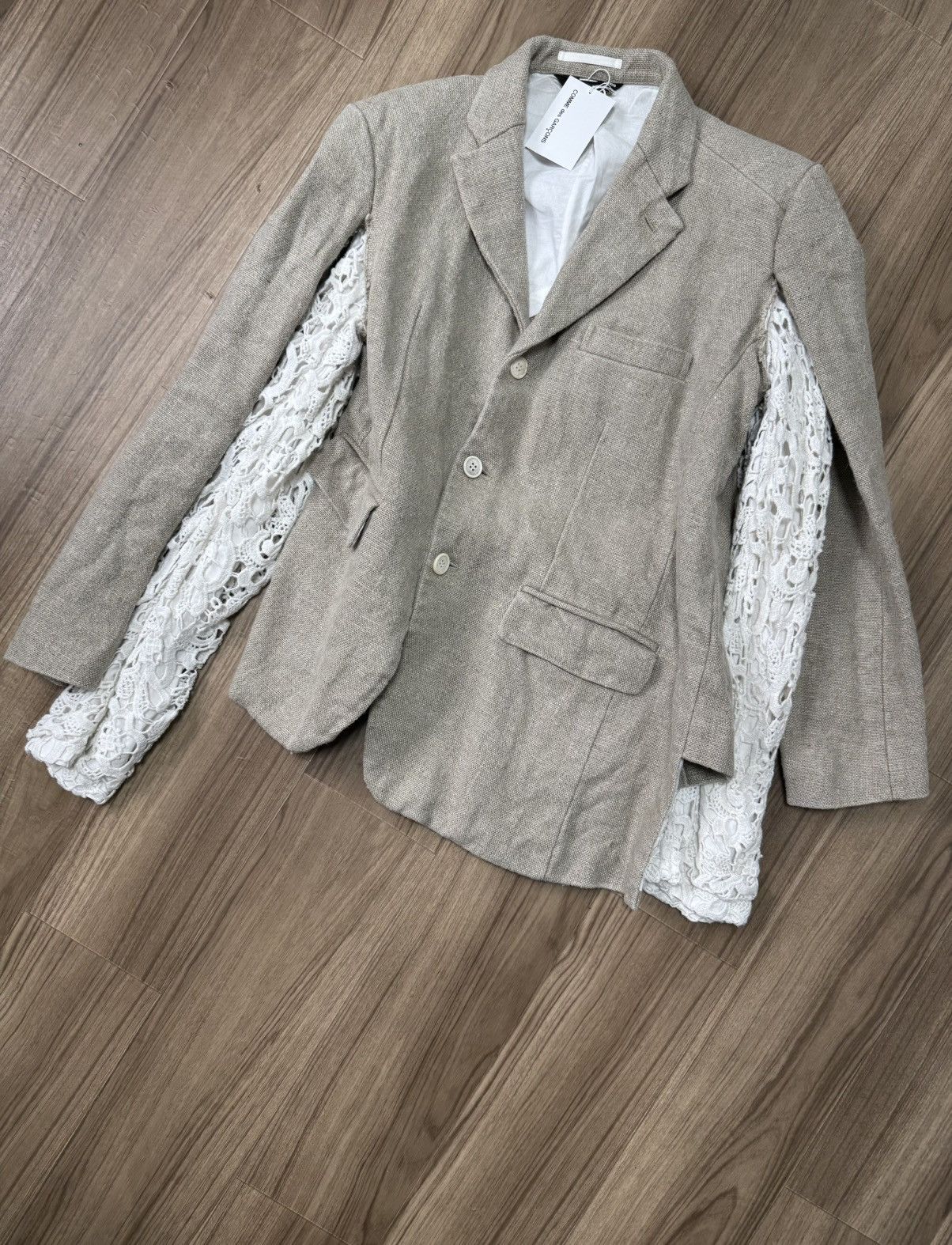 Comme des Garcons Comme des Garçons SS26 Deconstructed Lace Panel Linen Blazer Size US S / EU 44-46 / 1 - 1 Thumbnail
