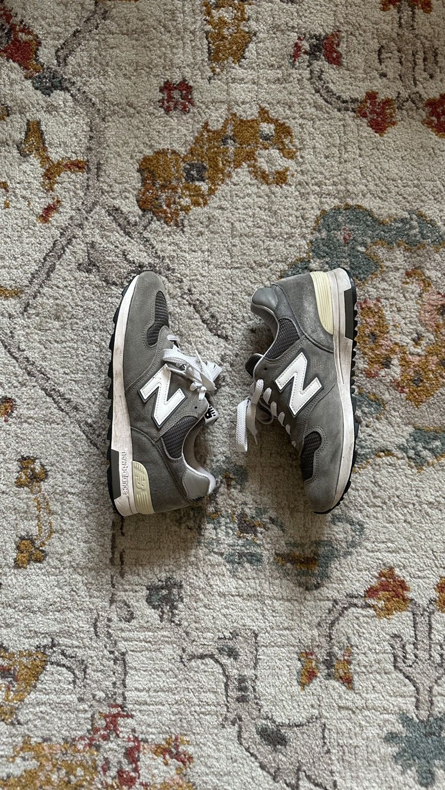 New Balance RARE New Balance 1400GJ Ice Grey US9.5 Size US 9.5 / EU 42-43 - 1 Thumbnail