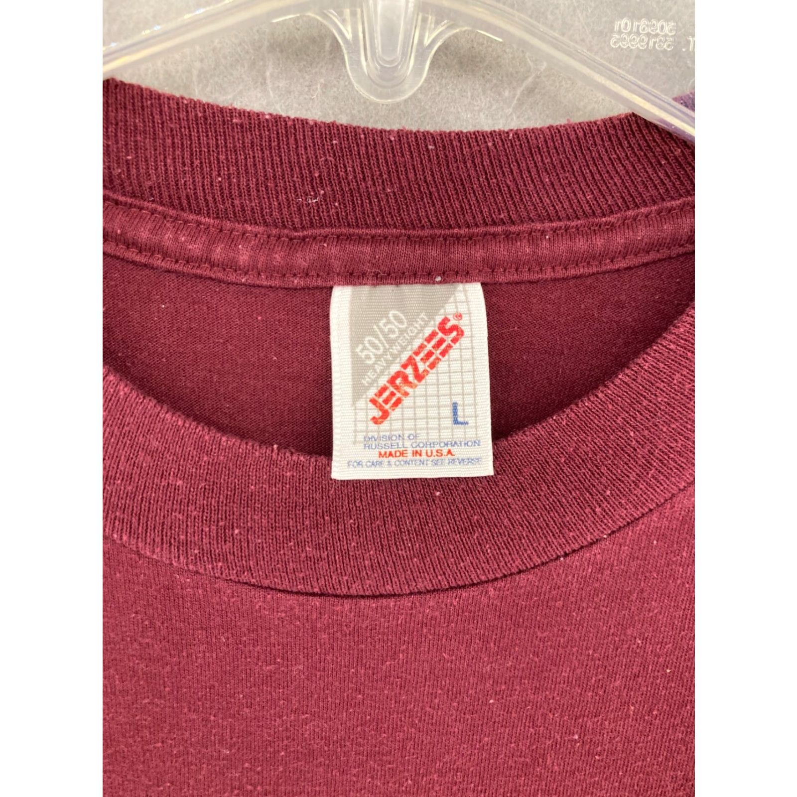 Jerzees VINTAGE Jerzees Graphic Print T-Shirt Large Burgundy USA Made Womens Size L / US 10 / IT 46 - 5 Thumbnail