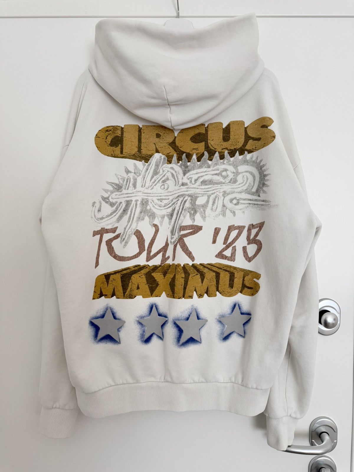 Travis Scott Travis Scott Utopia Circus Maximus 2023 Tour Hoodie Size US XL / EU 56 / 4 - 2 Thumbnail