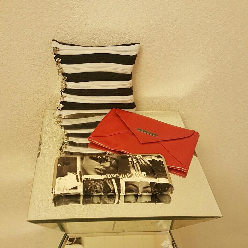Designer Black White Zippered Clutch Bundle Size ONE SIZE - 2 Thumbnail