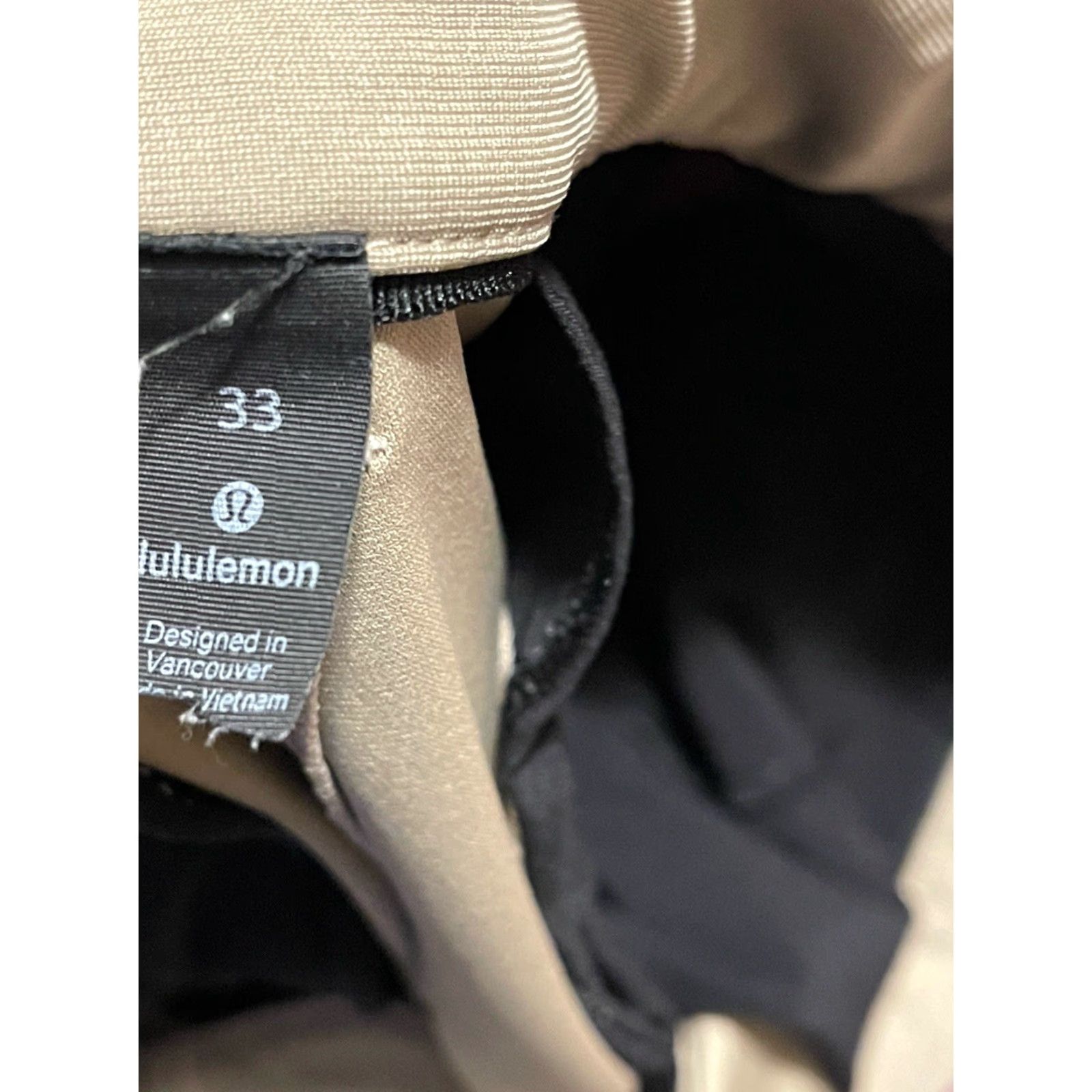 Lululemon Lululemon Commission Short Relaxed 11” Warpstreme Khaki Men’s SZ 33 Size US 33 - 5 Thumbnail