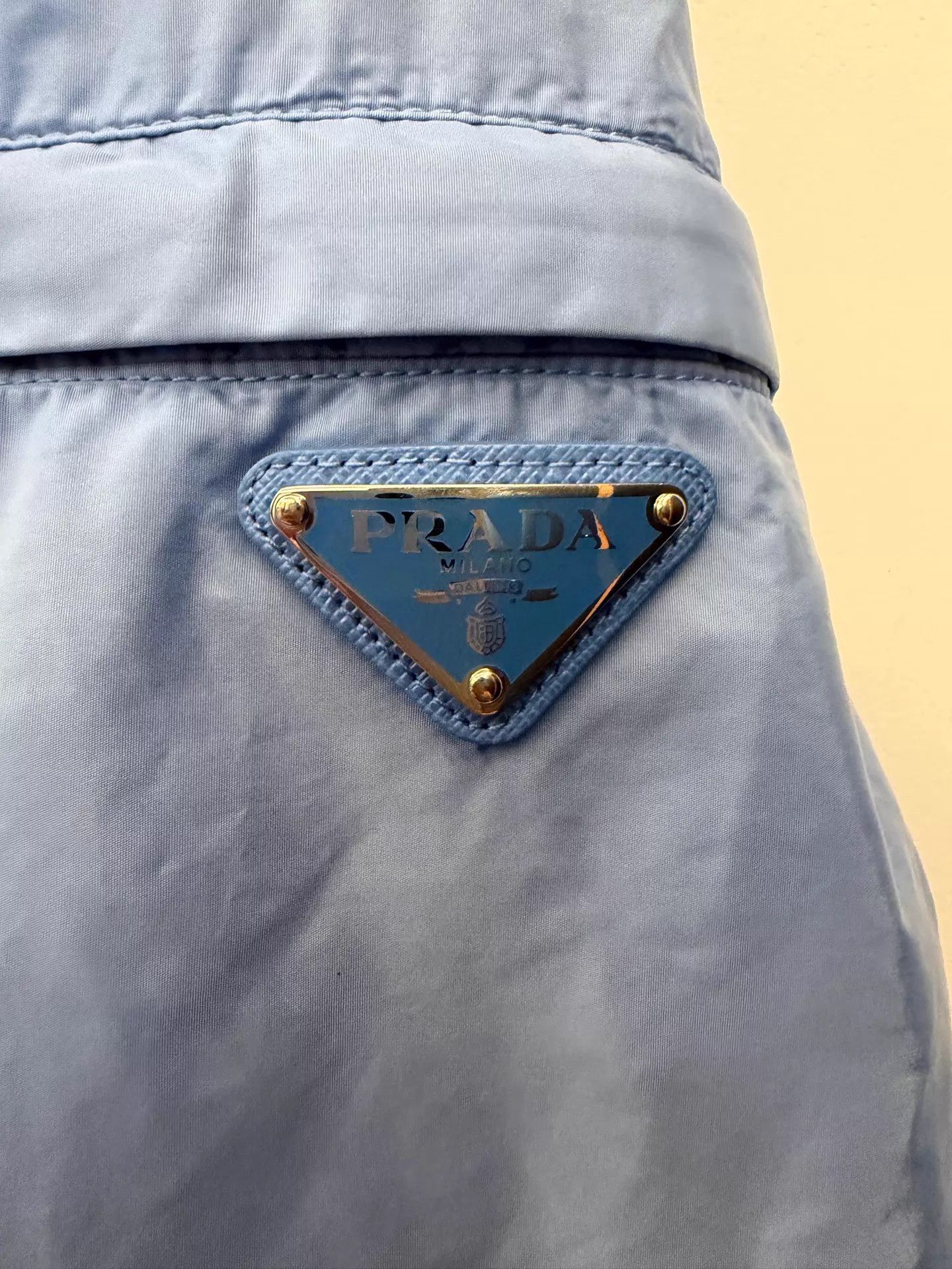 Prada Prada Men's Hooded Tri Logo 50 Near New Windbreaker Size US M / EU 48-50 / 2 - 3 Thumbnail