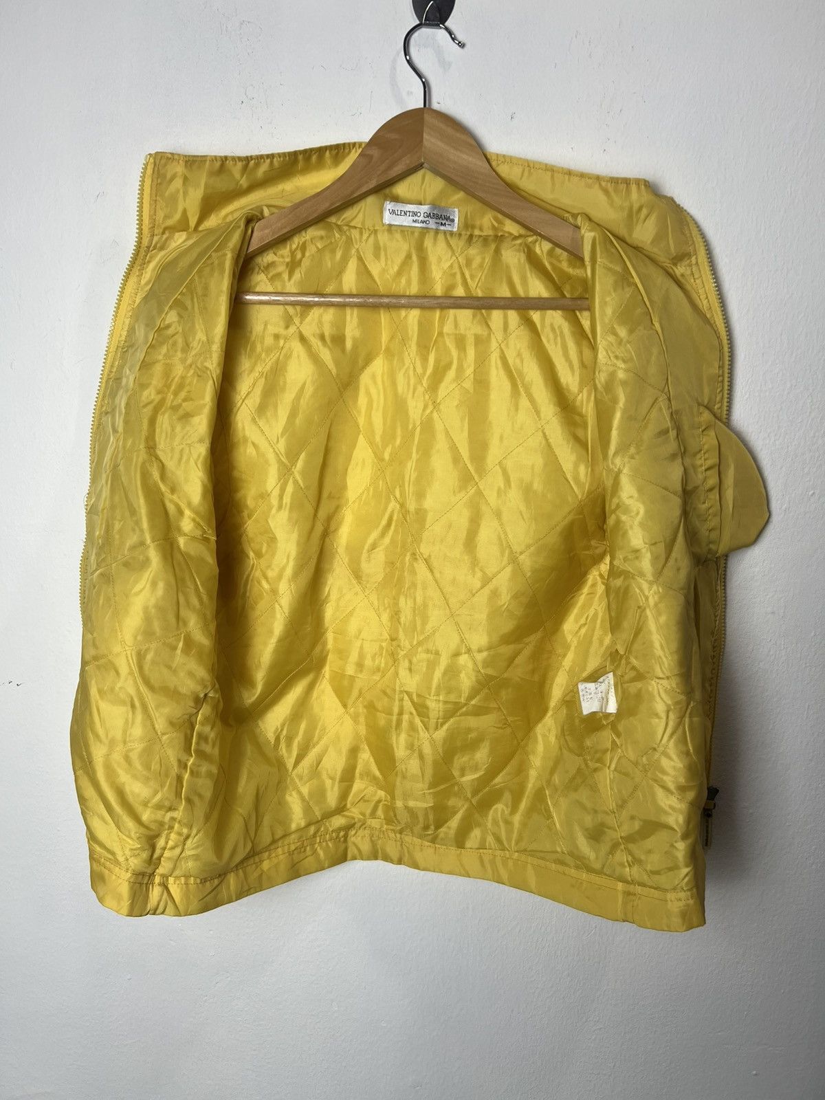 Valentino Vintage Valentino Gabbana Nylon Zip Up Vest Size US M / EU 48-50 / 2 - 9 Thumbnail