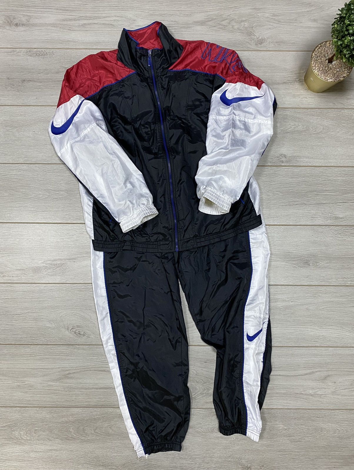 Nike 1990 dead stock vintage track suit pants + jacket